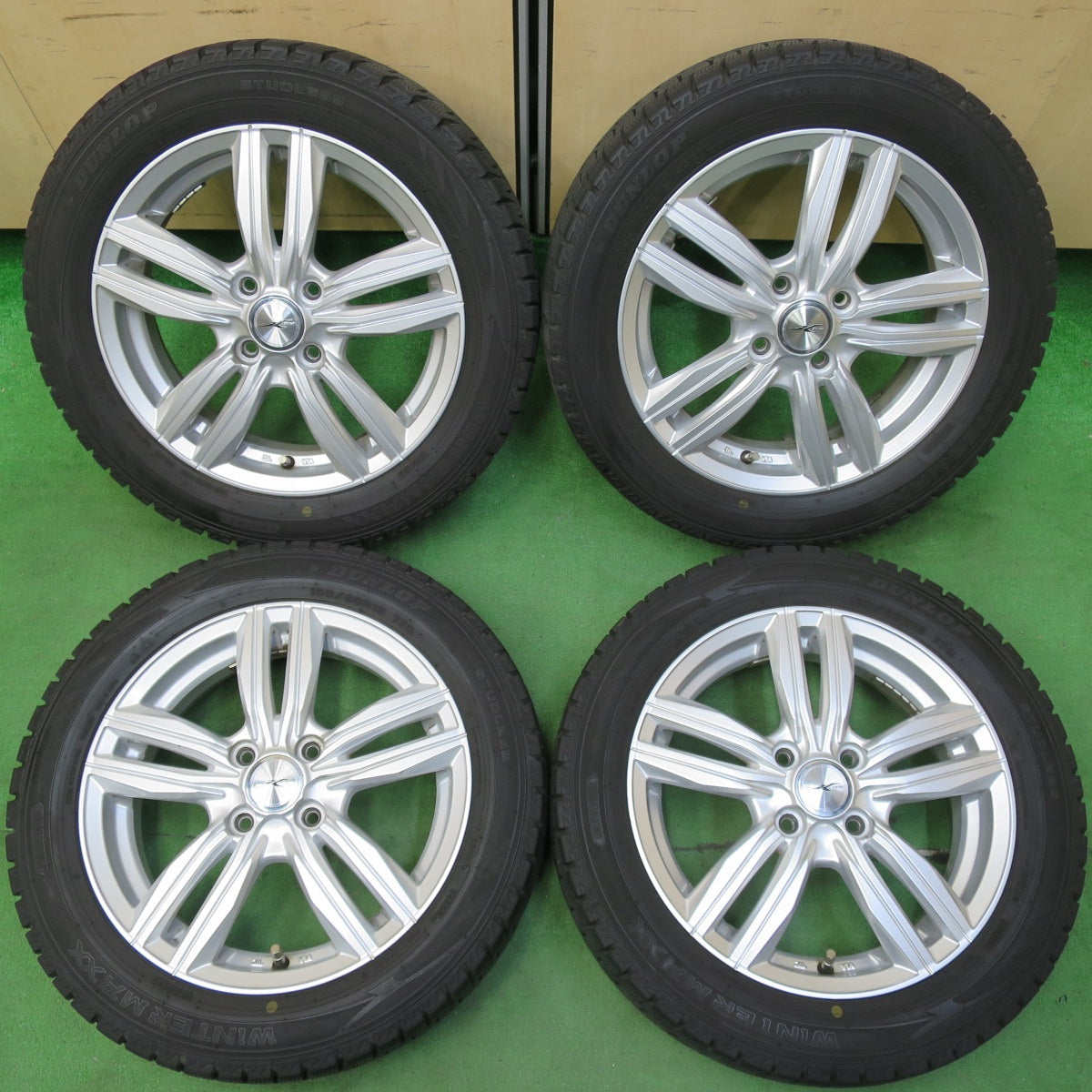 [送料無料] バリ溝！20年！キレイ！9分★スタッドレス 165/60R15 ダンロップ ウインターマックス WM02 JOKER ジョーカー 15インチ PCD100/4H★4093013イス