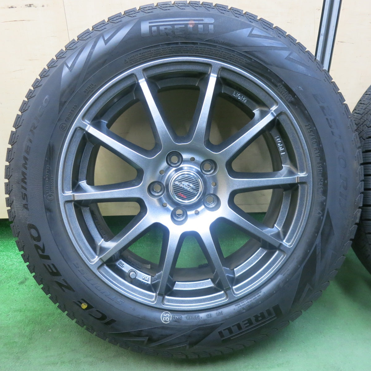 バリ溝！23年！キレイ！9.5分★スタッドレス 225/60R17 ピレリ アイスゼロ アシンメトリコ SCHNEIDER シュナイダー 17インチ PCD114.3/5H★5112104SKス