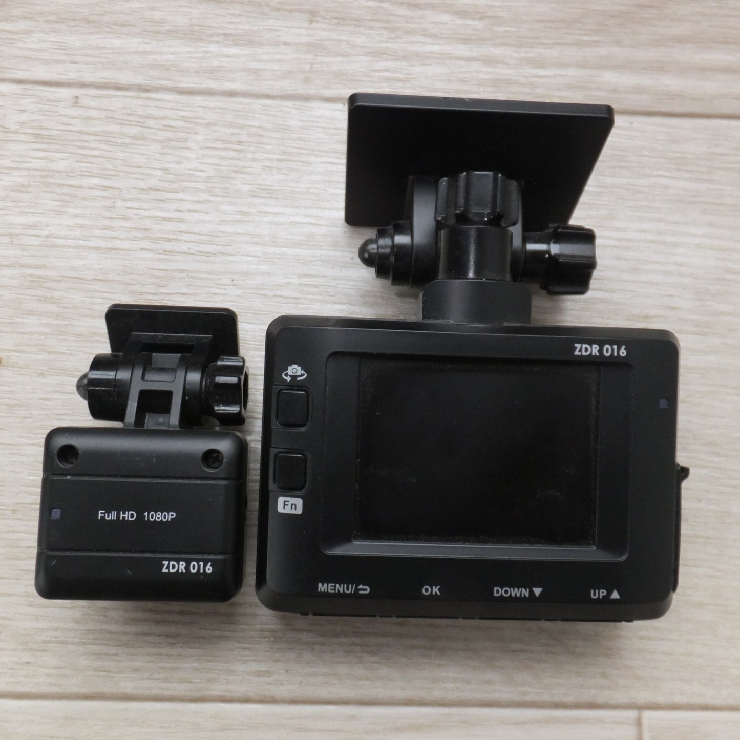 [送料無料] ★コムテック COMTEC ドライブレコーダー ZDR016　配線 SDカードなし(28★