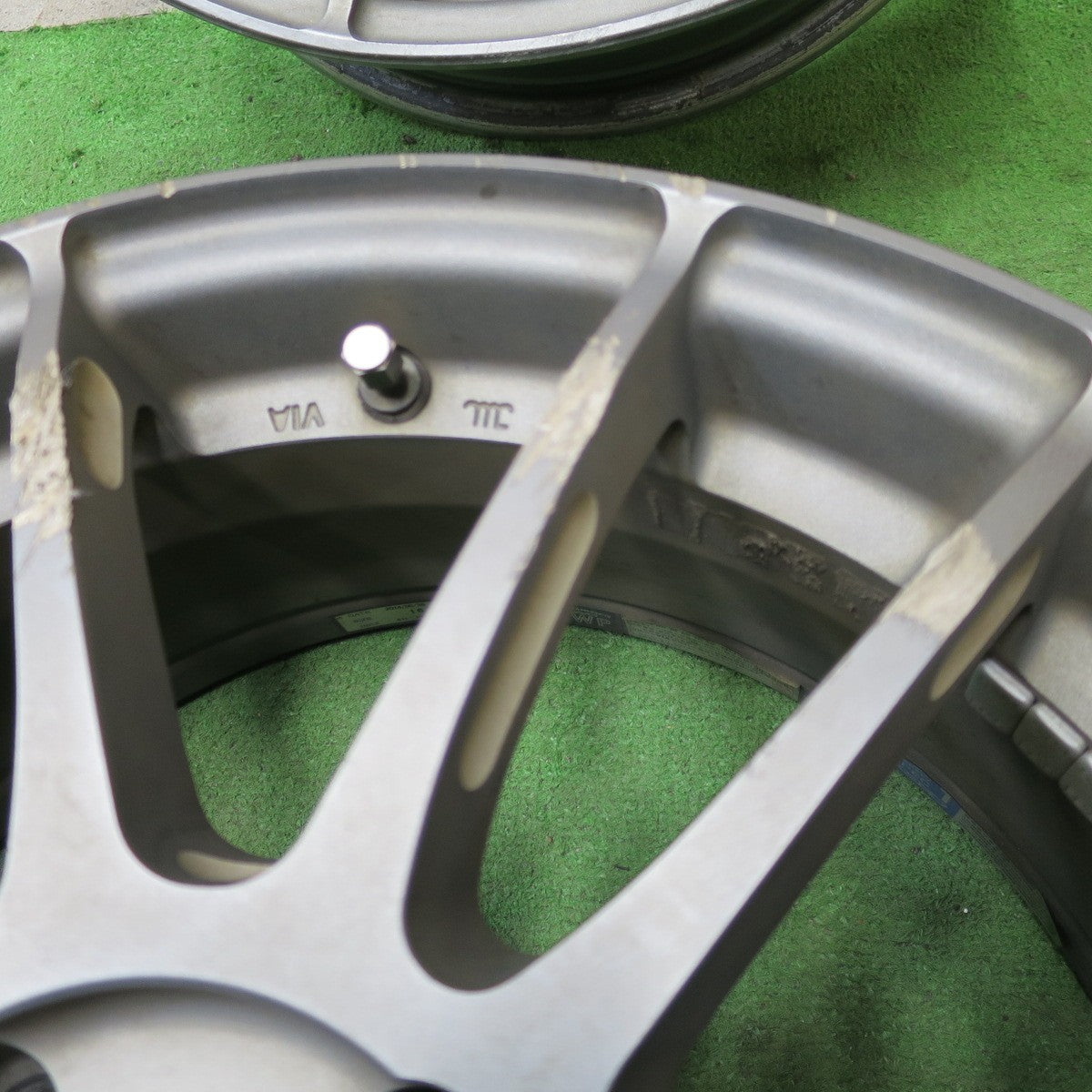 4本価格★RAYS gram LIGHTS 57XTREME 16インチ レイズ グラムライツ ホイール 16×6.5J PCD100/4H★6031603NGホ