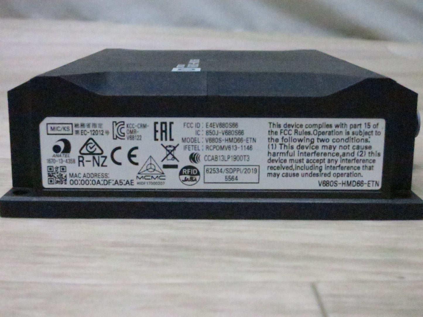 [送料無料] ◆OMRON オムロン RFID システム リーダライタ V680S-HMD66-ETN DC 24V◆