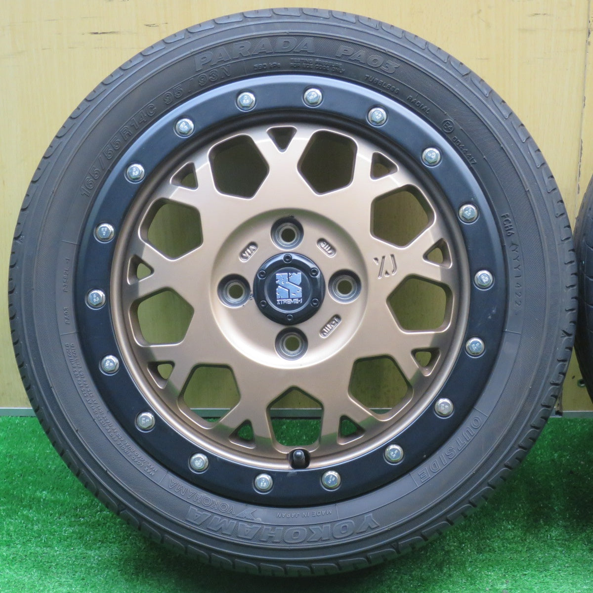 バリ溝！22年！キレイ！8.5分★XTREME-J MLJ XJ04 165/55R14 ヨコハマ PARADA PA03 エクストリームJ ブロンズ 14インチ 軽サイズ PCD100/4H★5111308NJノ