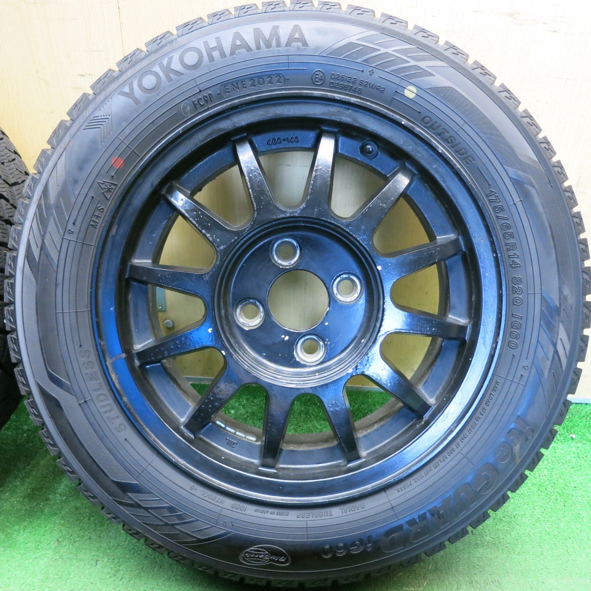 バリ溝！22年！9.5分以上◎スタッドレス 175/65R14 ヨコハマ アイスガード iG60 社外 アルミ 14インチ PCD100/4H◎6080202HAス