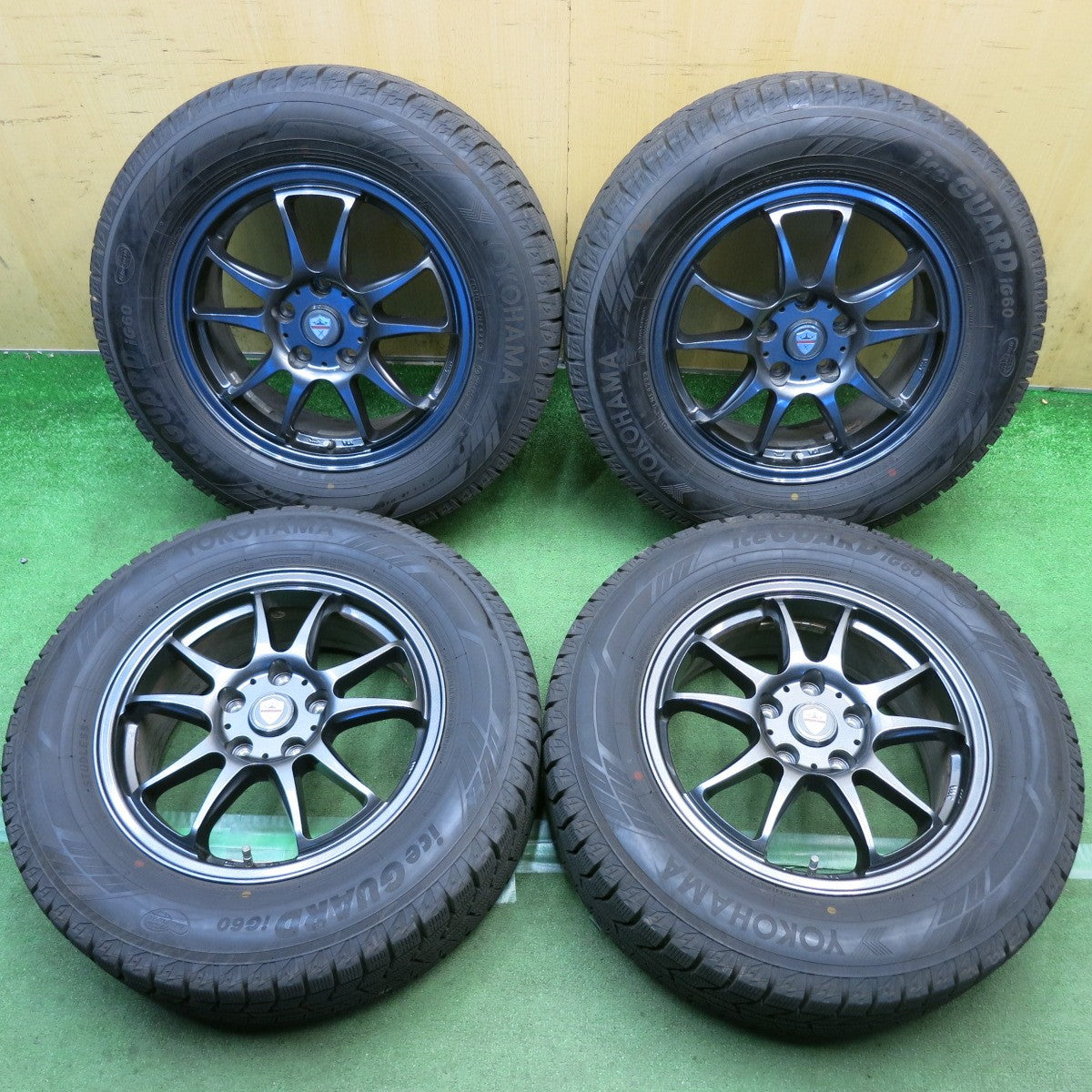 バリ溝！23年！キレイ！9.5分以上◎スタッドレス 215/65R16 ヨコハマ アイスガード iG60 ESTROSA EST-5T エステローザ 16インチ PCD114.3/5H◎6092404HAス