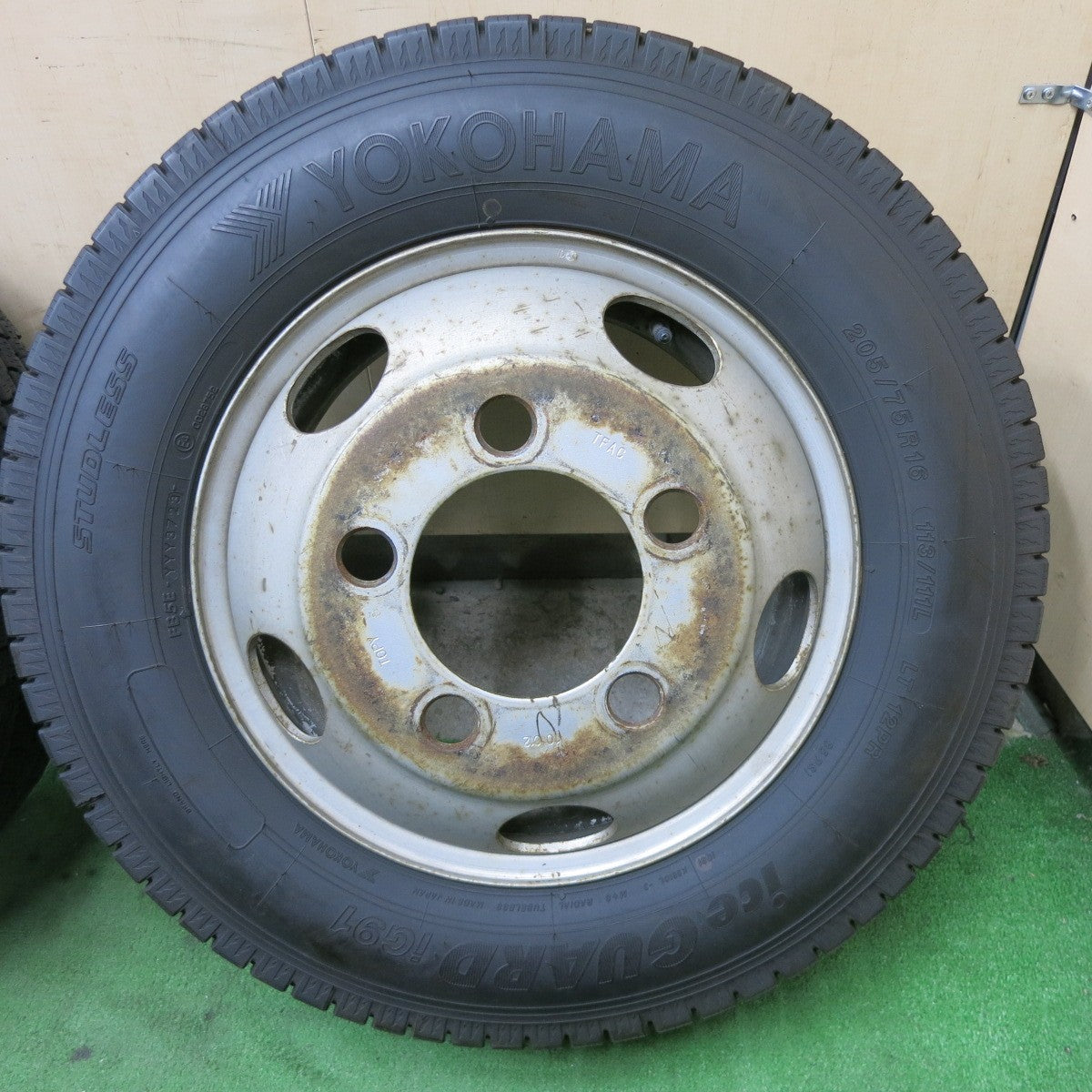 6本価格！23年★トラック タイヤ 205/75R16 113/111L 12PR スタッドレス ヨコハマ アイスガード iG91 TOPY スチール ホイール 16インチ PCD203.2/5H★6012302ナス