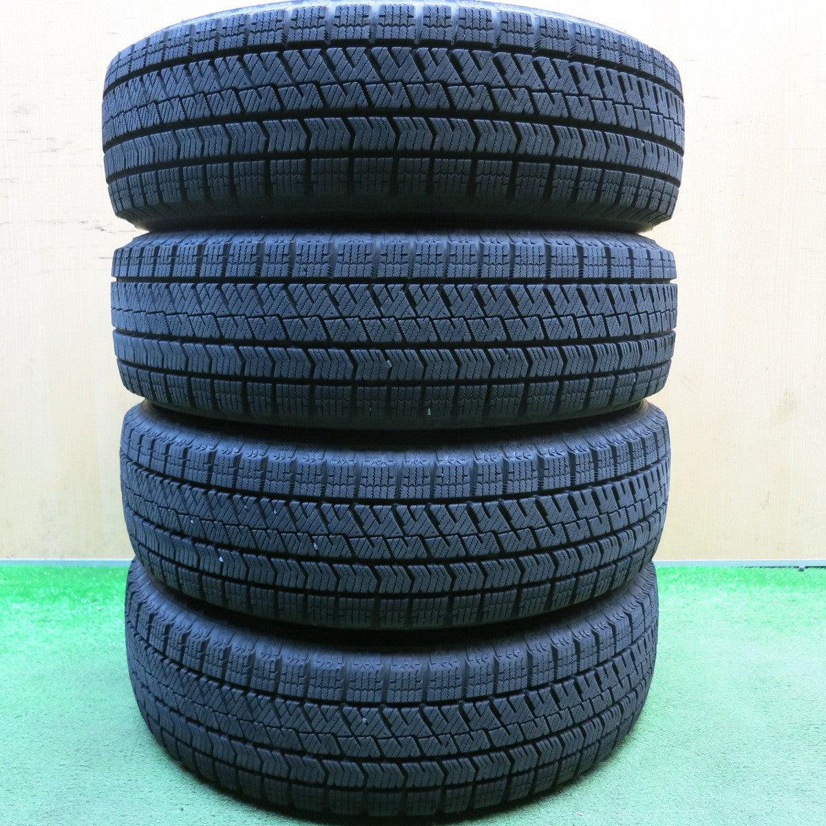 バリ溝！8.5分★スタッドレス 155/65R14 ブリヂストン ブリザック VRX2 BALMINUM VR5 バルミナ 14インチ PCD100/4H★6032903HAス