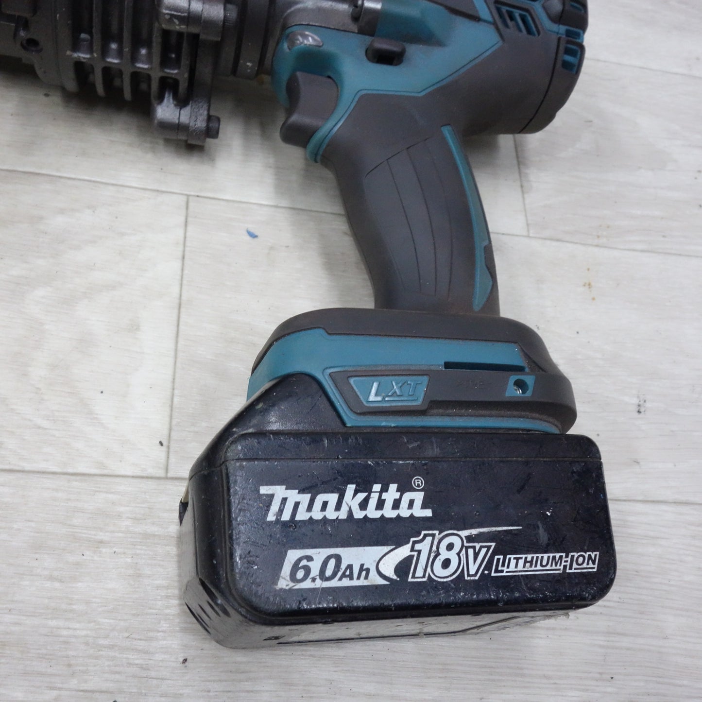 [送料無料] 美品◆オグラ コードレス パンチャー 18V HPC-NF209WBL マキタ 充電器 DC18RF バッテリー BL1860B ケース付き 電動 工具◆