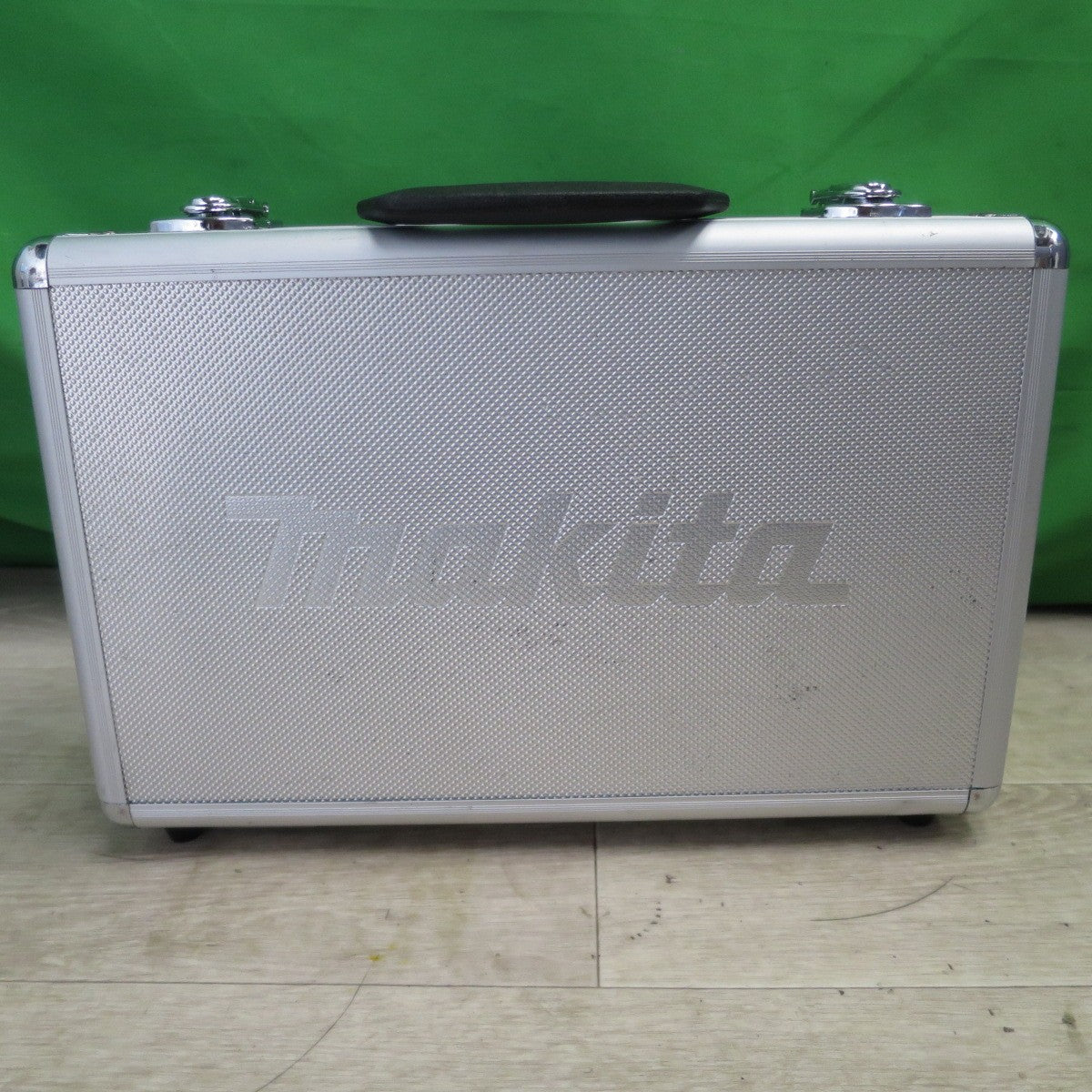 [送料無料] バッテリー2個付！美品☆マキタ 充電式 ペン インパクトドライバ TD022DSHXB 電動 工具☆