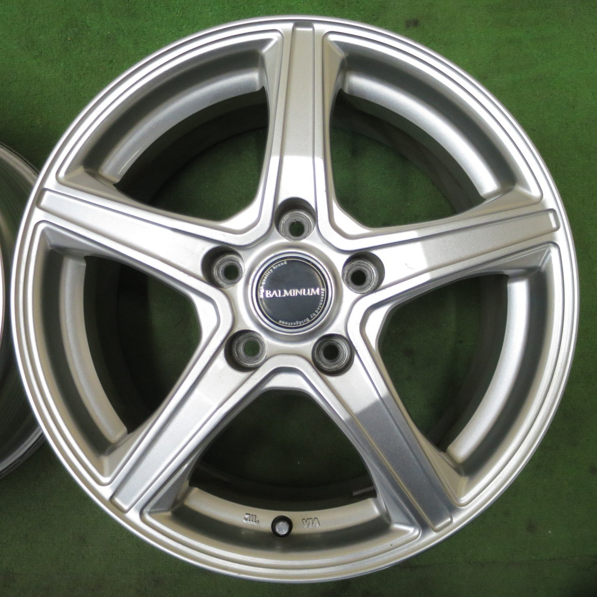 4本価格★BALMINUM VR5 バルミナ 16インチ ホイール 16×6.5J PCD114.3/5H★6032501NGホ