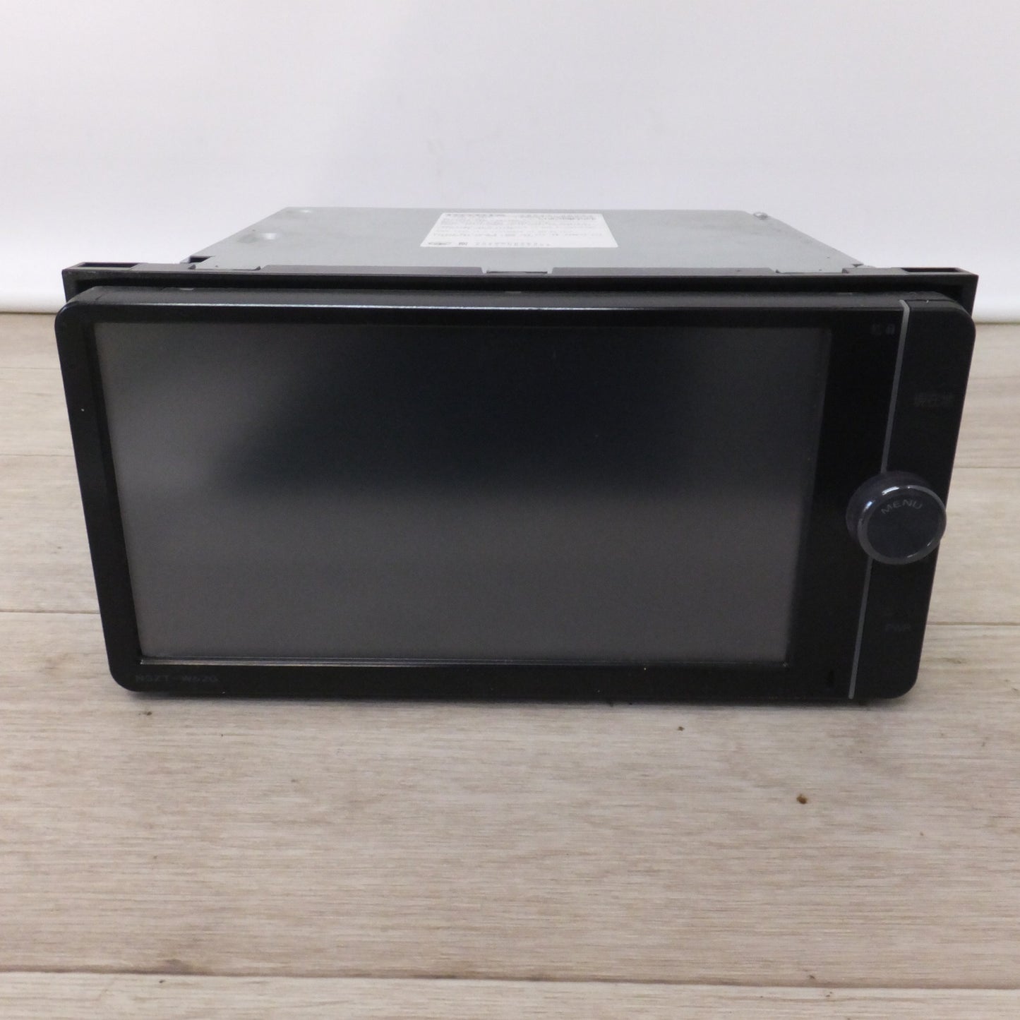 [送料無料] 現状品★富士通テン製 トヨタ 純正 SDナビゲーション 08545-00V51 NSZT-W62G　セキュリティロック[57]★