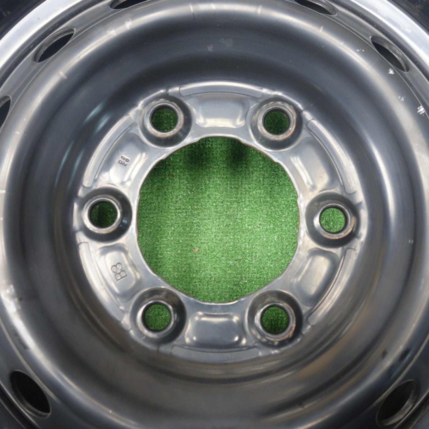 バリ溝！25年！キレイ！9.5分◎日産 キャラバン 純正 スチール 195/80R15 107/105N スタッドレス ブリヂストン ブリザック VL10 15インチ PCD139.7/6H◎6070501KTス