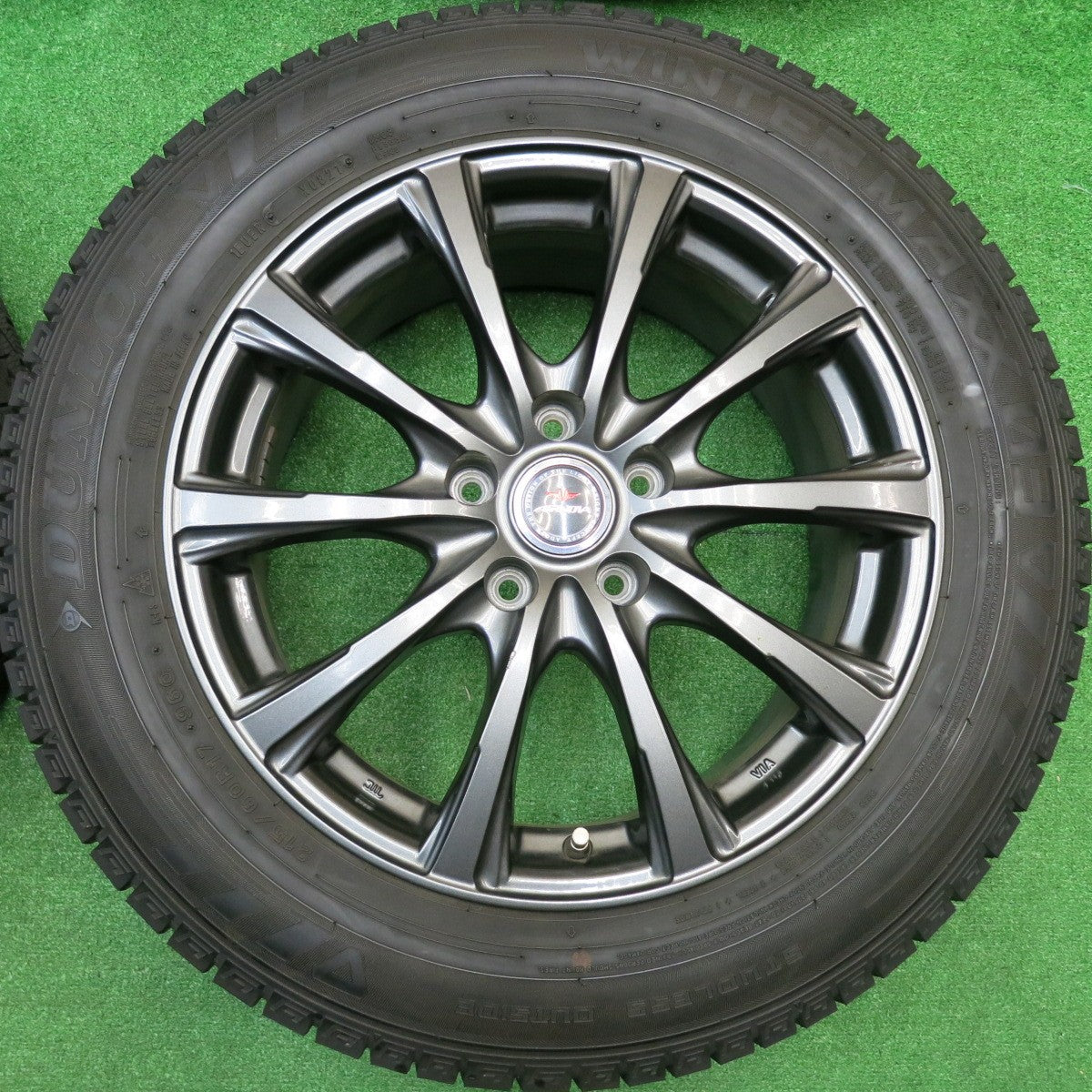 バリ溝！21年！9.5分★スタッドレス 215/60R17 ダンロップ ウインターマックス 03 AIRNOVA SB10 エアノヴァ 17インチ PCD114.3/5H★5102505HAス