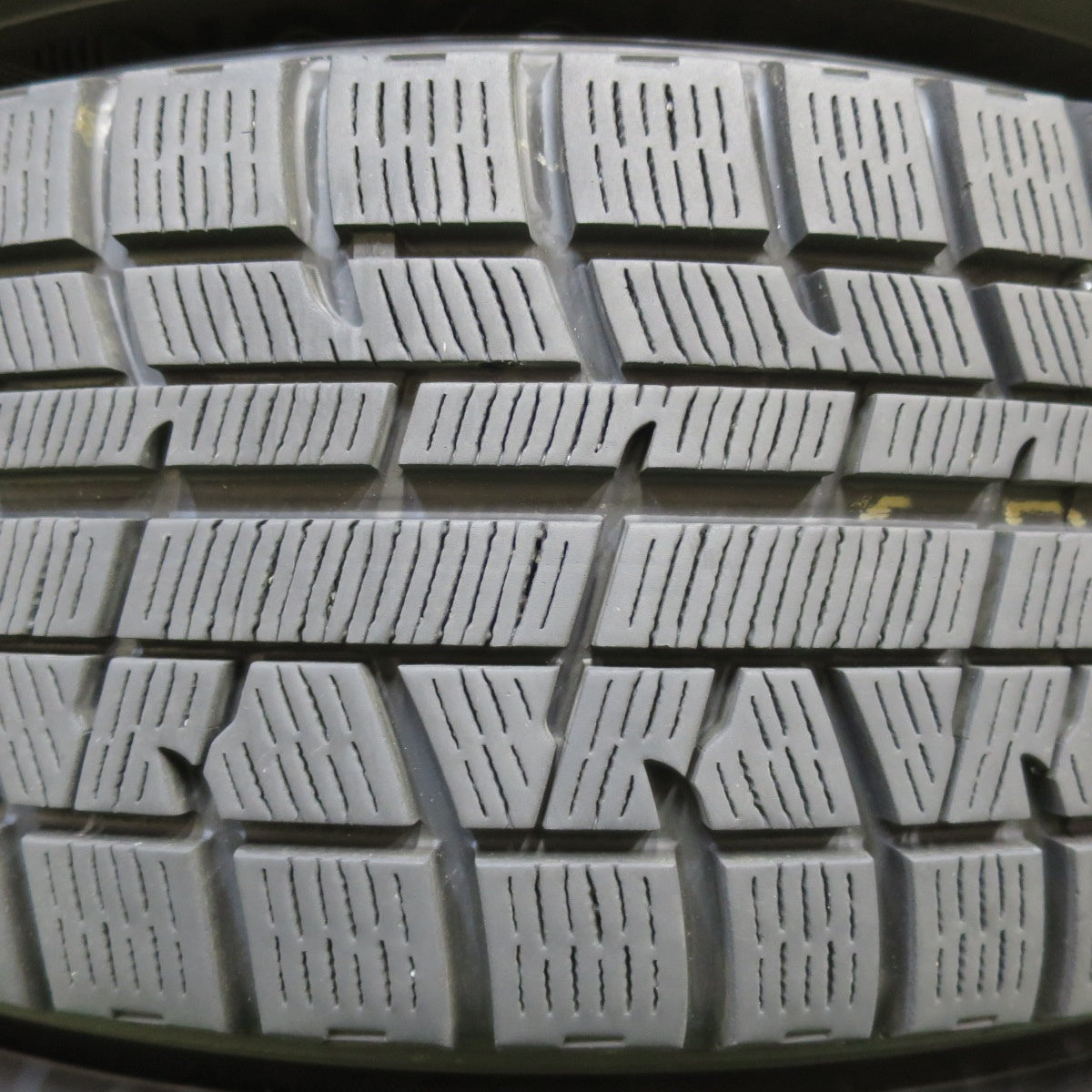 [送料無料] バリ溝！20年！キレイ！9分★スタッドレス 205/65R16 ヨコハマ アイスガード iG50 プラス SCHNEIDER MiD シュナイダー 16インチ PCD114.3/5H★4110511イス