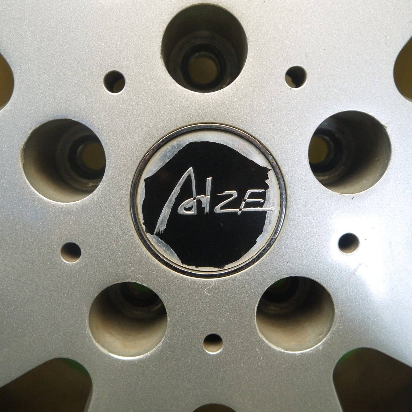 バリ溝！22年！キレイ！9分◎スタッドレス 205/65R16 ヨコハマ アイスガード iG60 ALZE アルゼ 16インチ PCD114.3/5H◎6062401Hス