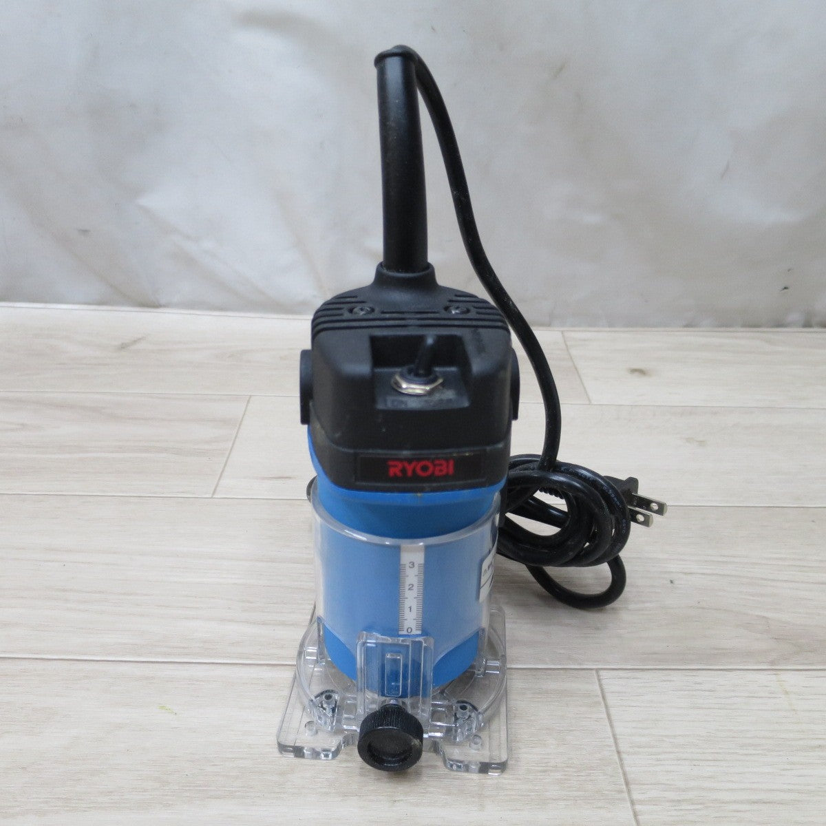 [送料無料] キレイ◆RYOBI トリマ MTR-41 電動 工具 50/60Hz DIY 加工 溝切 ルーター リョービ◆