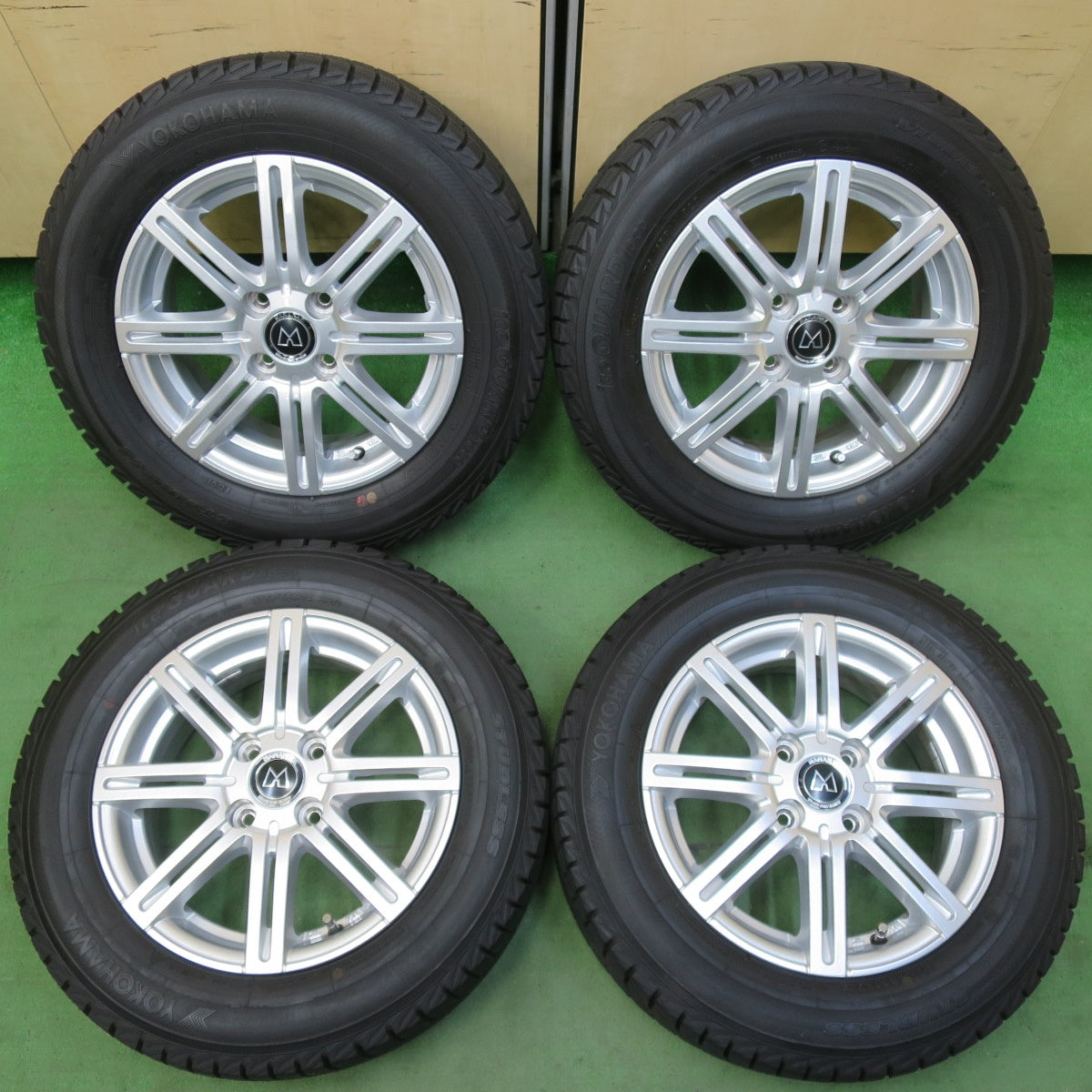 タイヤほぼ未使用！キレイ★スタッドレス 175/65R14 ヨコハマ アイスガード iG30 MANARAY マナレイ 14インチ PCD100/4H★5050209イス