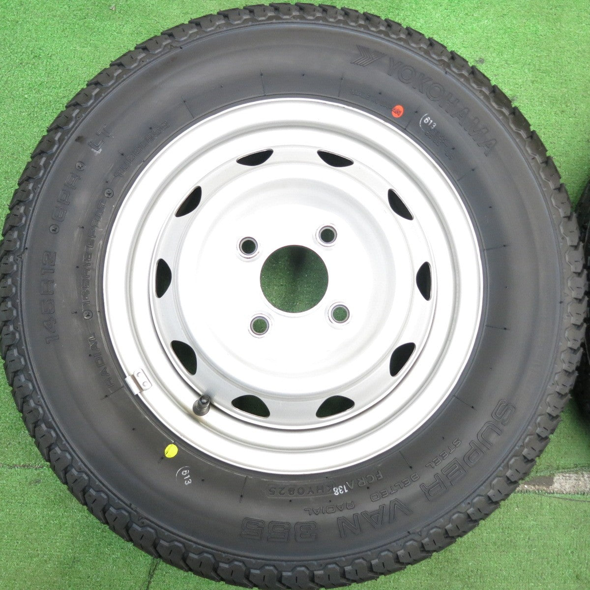 タイヤ未使用！25年！キレイ★145R12 6PR ヨコハマ SUPER VAN 355 スチール ホイール 12インチ スーパー バン PCD100/4H★5051605AKノ