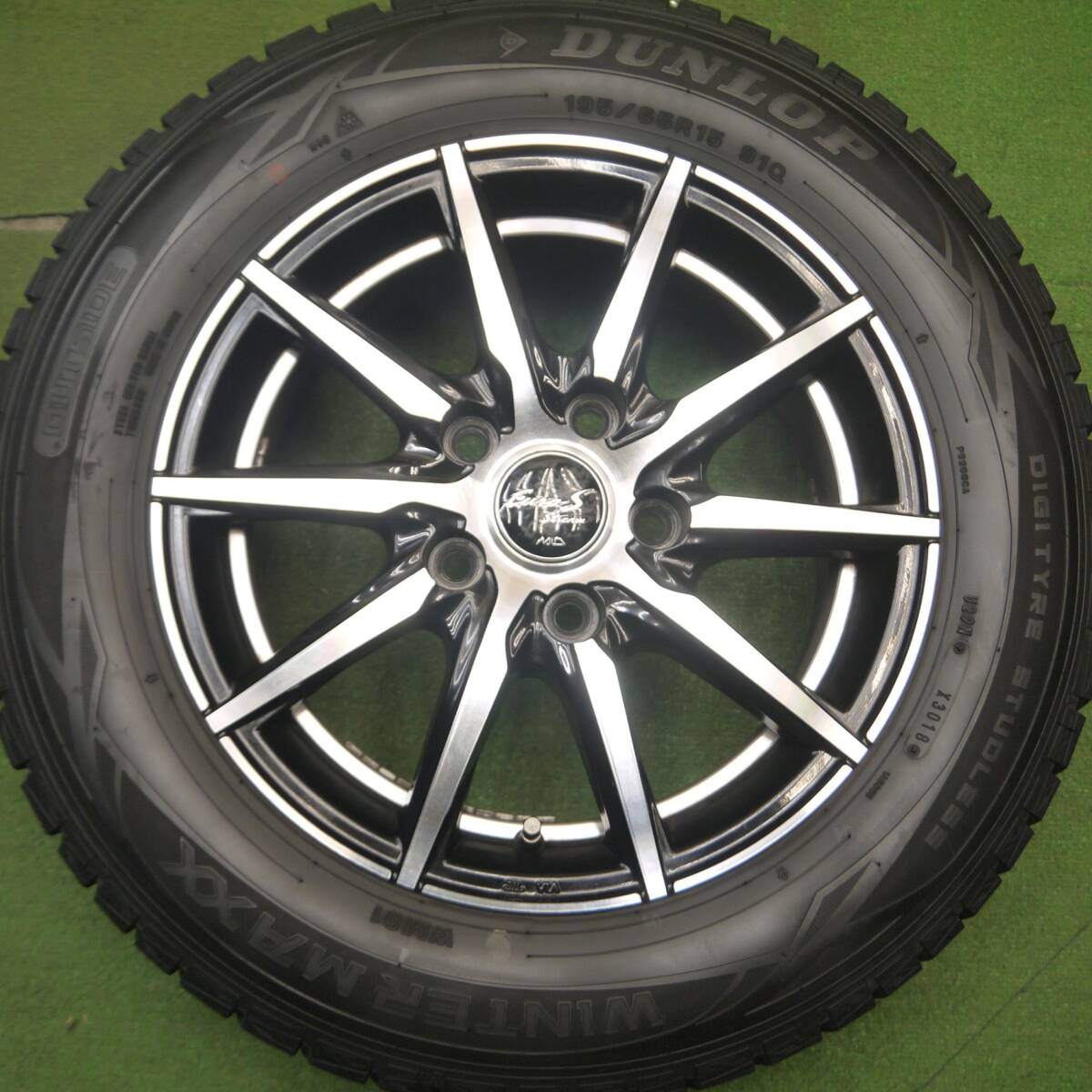 バリ溝！8.5分★スタッドレス 195/65R15 ダンロップ ウインターマックス WM01 Euro-S Stream MiD 15インチ PCD114.3/5H★5022602Hス