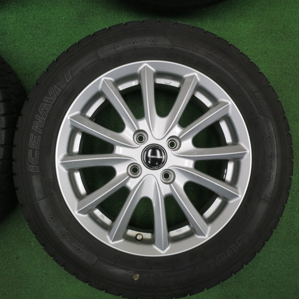 [送料無料] バリ溝！22年！キレイ！9分★スタッドレス 185/65R15 グッドイヤー アイスナビ7 QRASIZ KOSEI クレイシズ 光生 15インチ PCD100/4H★4120601TNス