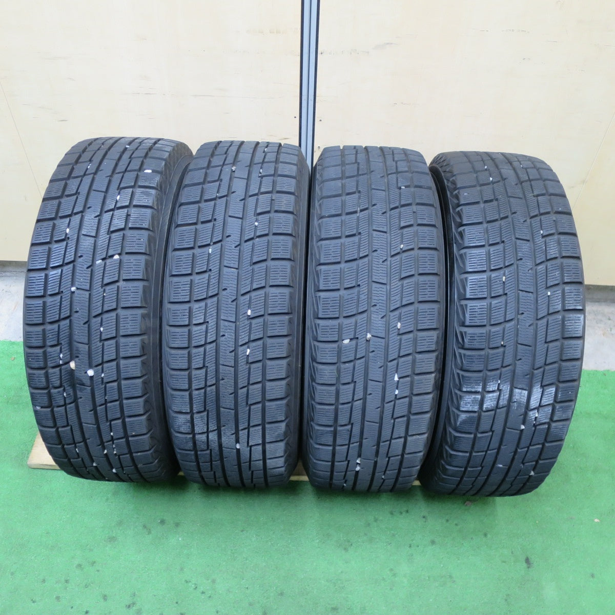 バリ溝！23年！9.5分★スタッドレス 205/60R16 プラクティバ アイス BP02 JOKER ジョーカー 16インチ PCD114.3/5H★5070102TTス
