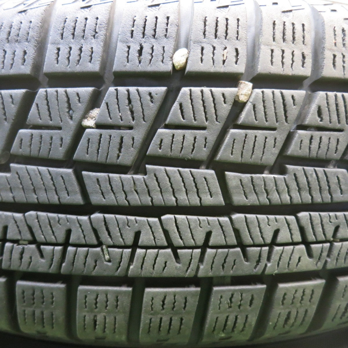 バリ溝！23年！8.5分★スタッドレス 155/65R14 ヨコハマ アイスガード iG60 スチール ホイール 14インチ PCD100/4H★6050604HAス