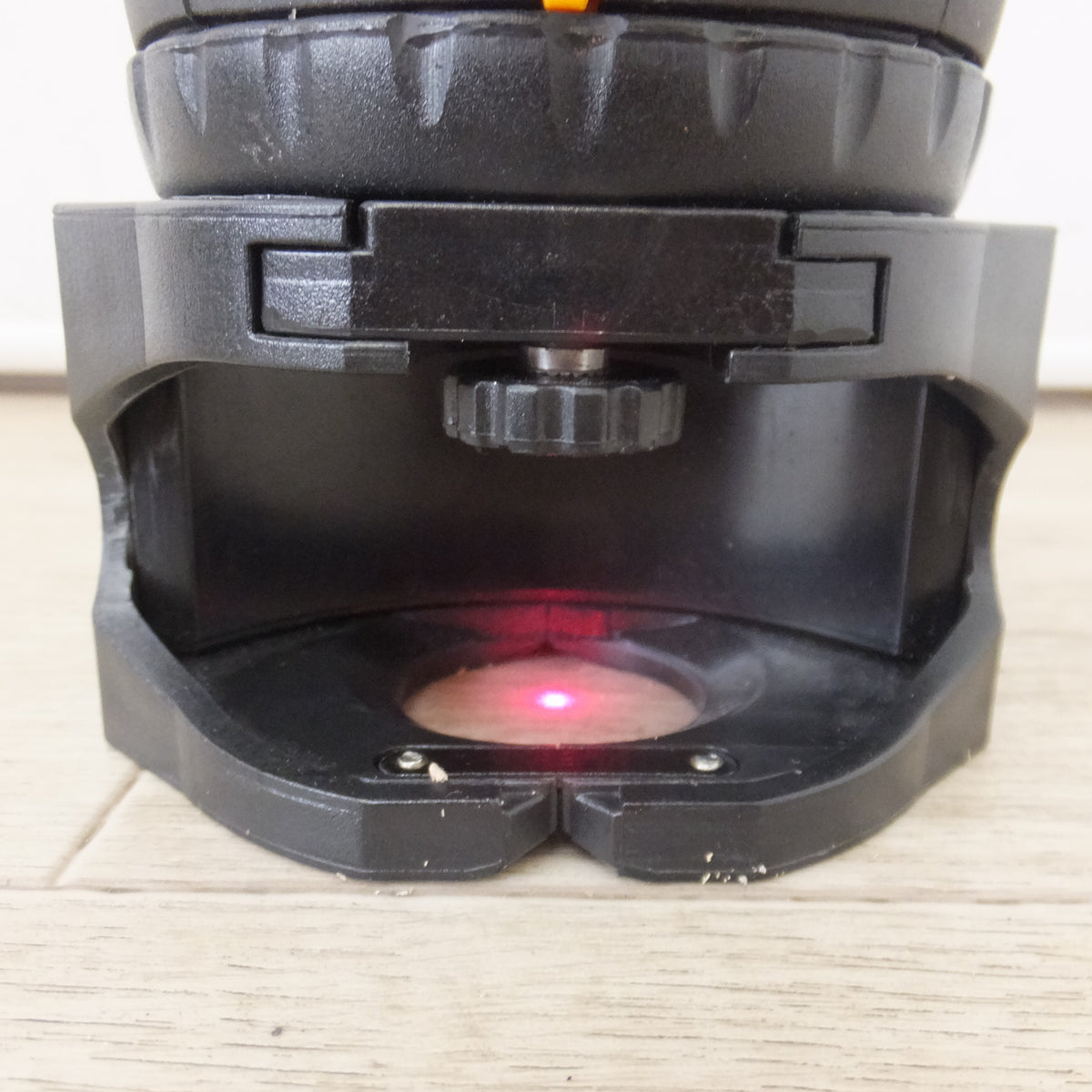 現状品★エスティエス STS 鉛直レーザー墨出器 OLP-2 未校正★