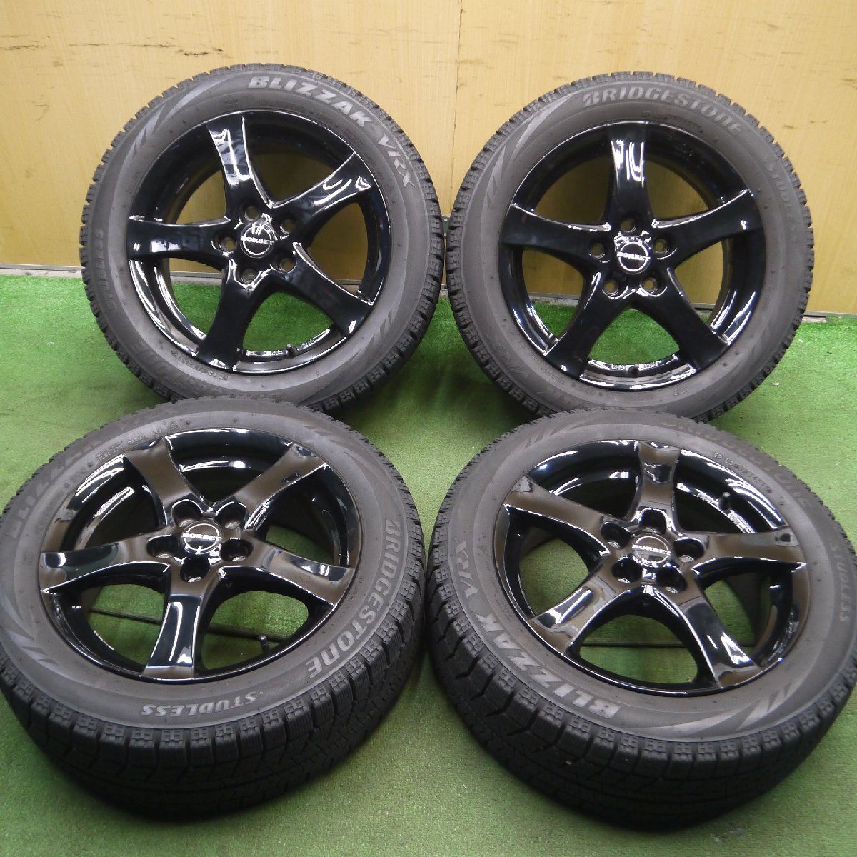 バリ溝 9分 4本価格★ミニ 等 BORBET 195/55R16 スタッドレス ブリヂストン ブリザック VRX ボルベット 16インチ PCD112/5H★3102513Hス