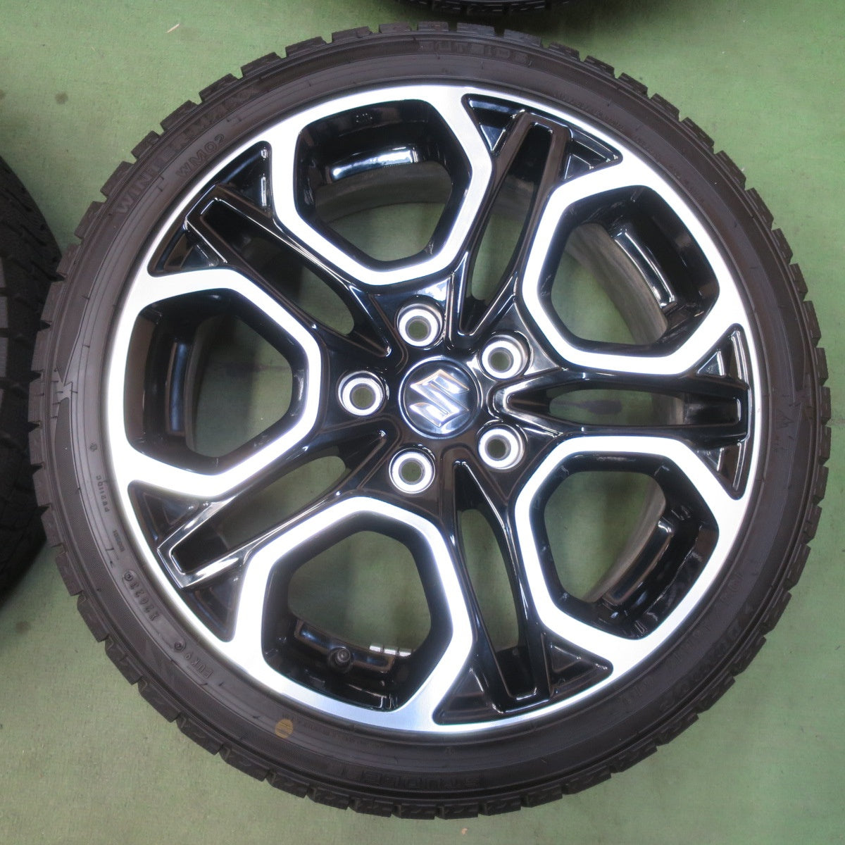 バリ溝！23年！キレイ！9.5分★スズキ ZC33S スイフト スポーツ 純正 195/45R17 スタッドレス ダンロップ ウインターマックス WM02 17インチ PCD114.3/5H★6043017イス