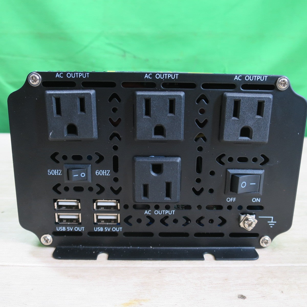 未使用！リモコン付き☆LVYUAN 正弦波 パワー インバーター Pure Sine Wave 12V 2000W リョクエン 電力 供給☆