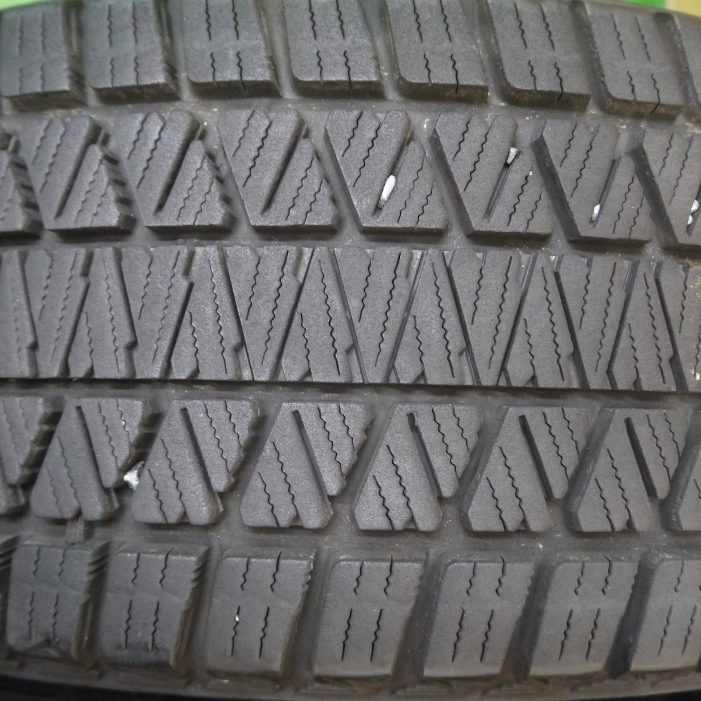 [送料無料] キレイ！20年★スタッドレス 225/65R17 ブリヂストン ブリザック DM-V3 BALMINUM バルミナ 17インチ PCD114.3/5H★4122709Hス