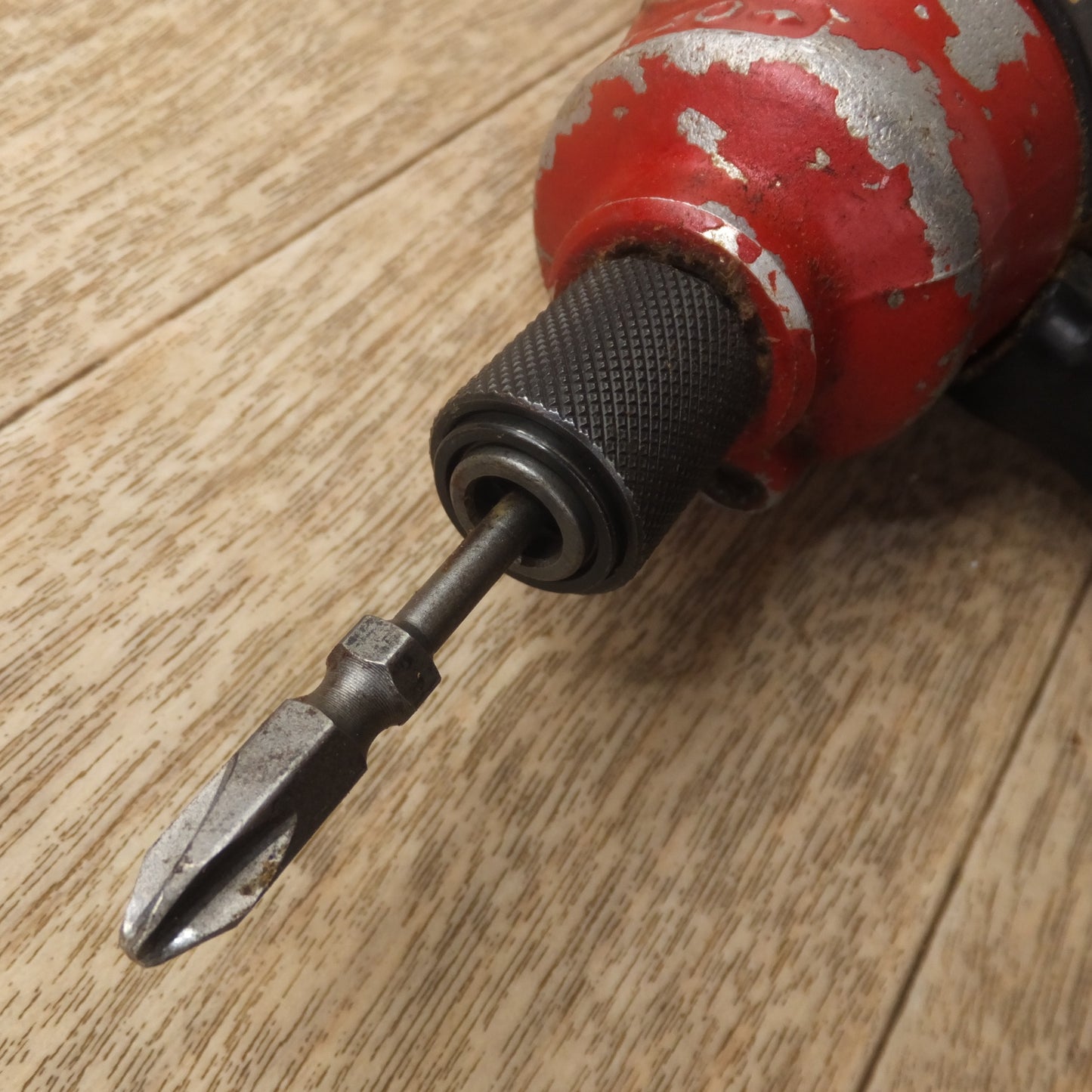 [送料無料] ★マックス MAX エアインパクトドライバ AT-ID700P　常圧コイルネイラ CN-565CG　セット★