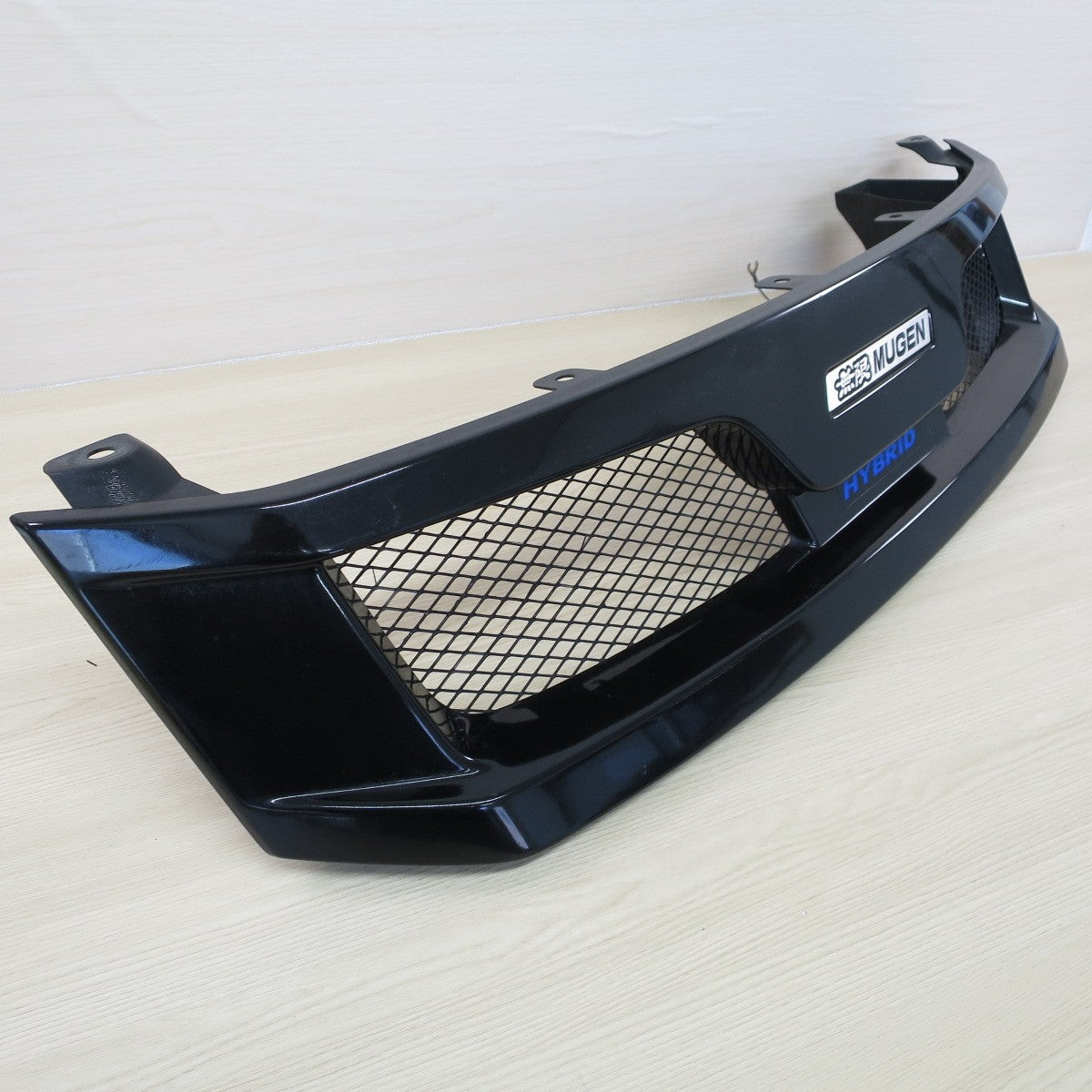 キレイ♪ホンダ GP3 フリード スパイク HYBRID 無限 MUGEN フロント グリル 75100-XLYB-K0S0 ハイブリッド カー パーツ♪ [送料無料]