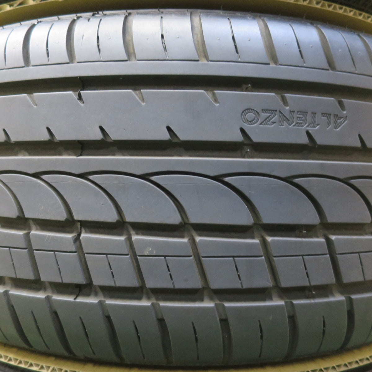 バリ溝！23年！キレイ！9.5分◎STEINER AME 245/30R20 アルテンゾ SPORTS Comforter+ シュタイナー 20インチ PCD114.3/5H◎6100503IMノ