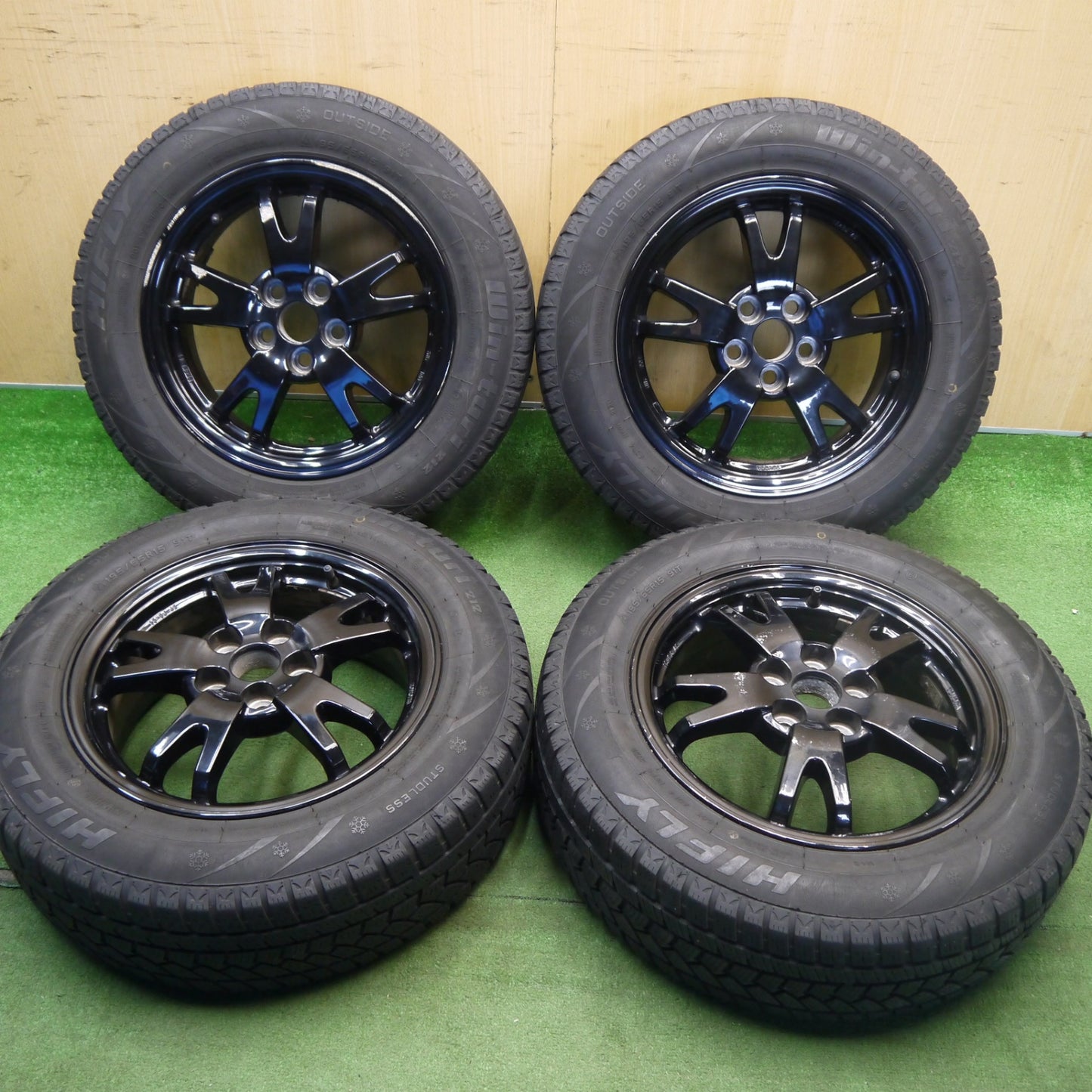 4本価格★トヨタ 30系 プリウス 純正 195/65R15 スタッドレス ハイフライ win-turi 212 15インチ PCD100/5H★6050102Hス