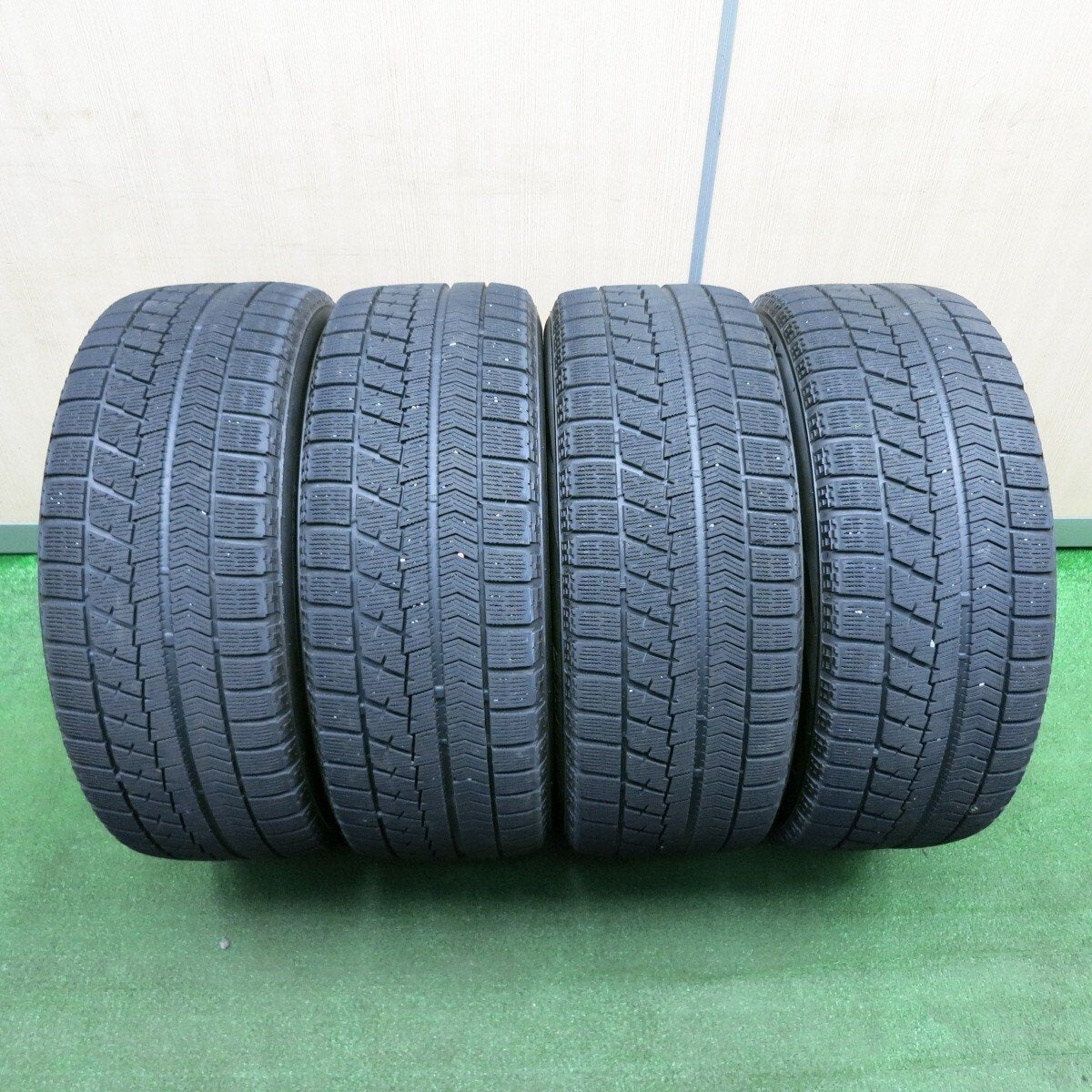 4本価格★ワーゲン 等 AGA 205/55R16 スタッドレス ブリヂストン ブリザック VRX 16インチ PCD112/5H★4040908TNス
