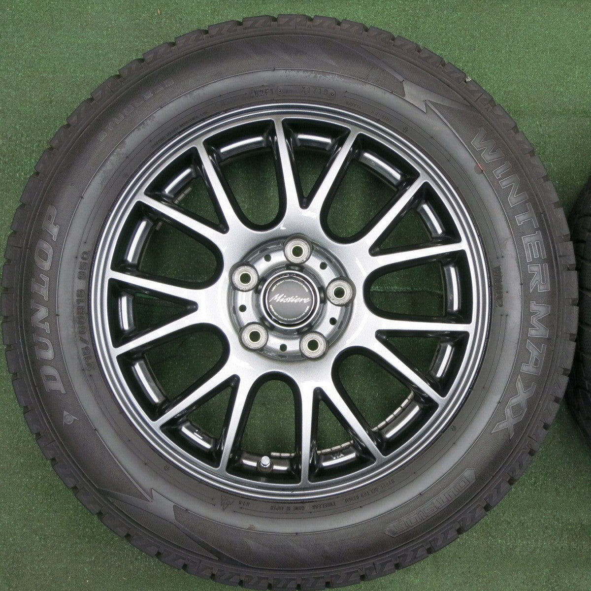 *送料無料* バリ溝！キレイ！9.5分★スタッドレス 215/60R16 ダンロップ ウインターマックス WM02 Mistiere ミスティーレ PCD114.3/5H★4040310TNス
