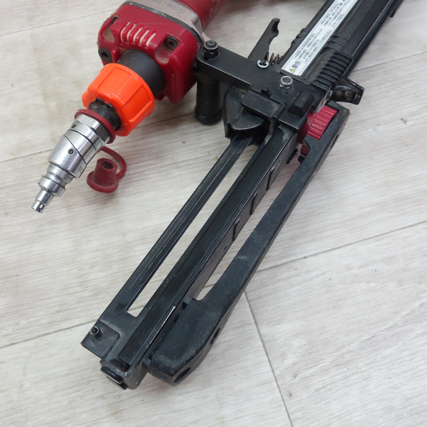 [送料無料] ☆マックス 4mm 高圧 ステープル用 エア ネイラ HA-R25/425J 釘打ち機 MAX エア 工具☆