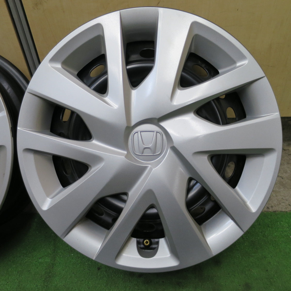 キレイ！ナット付き◎ホンダ JF3 JF4 N-BOX 純正 スチール ホイール 14インチ 14×4.5J Nボックス NBOX PCD100/4H◎6082902NGホ