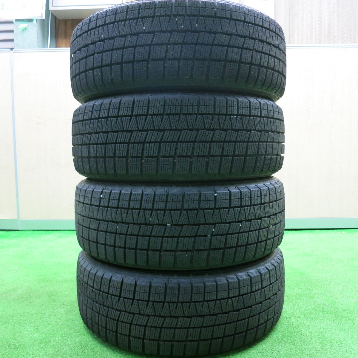 [送料無料] バリ溝！20年！キレイ！ほぼ10分★BMW MINI ミニ クーパー S 純正 195/55R16 スタッドレス ナンカン CORSAFA PCD100/4H★4100504HAス