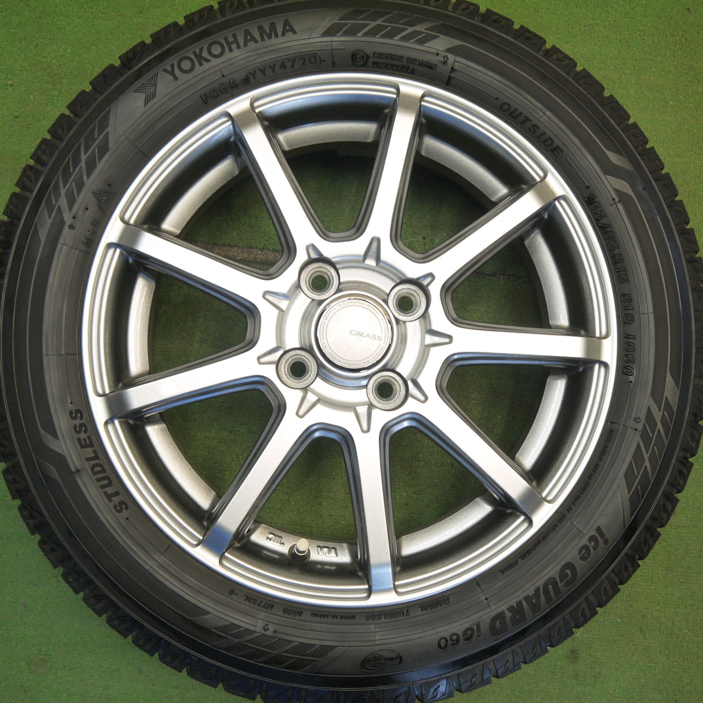 キレイ★スタッドレス 165/65R15 ヨコハマ アイスガード iG60 GRASS グラス 15インチ タフト ソリオ 等 PCD100/4H★6060803Hス