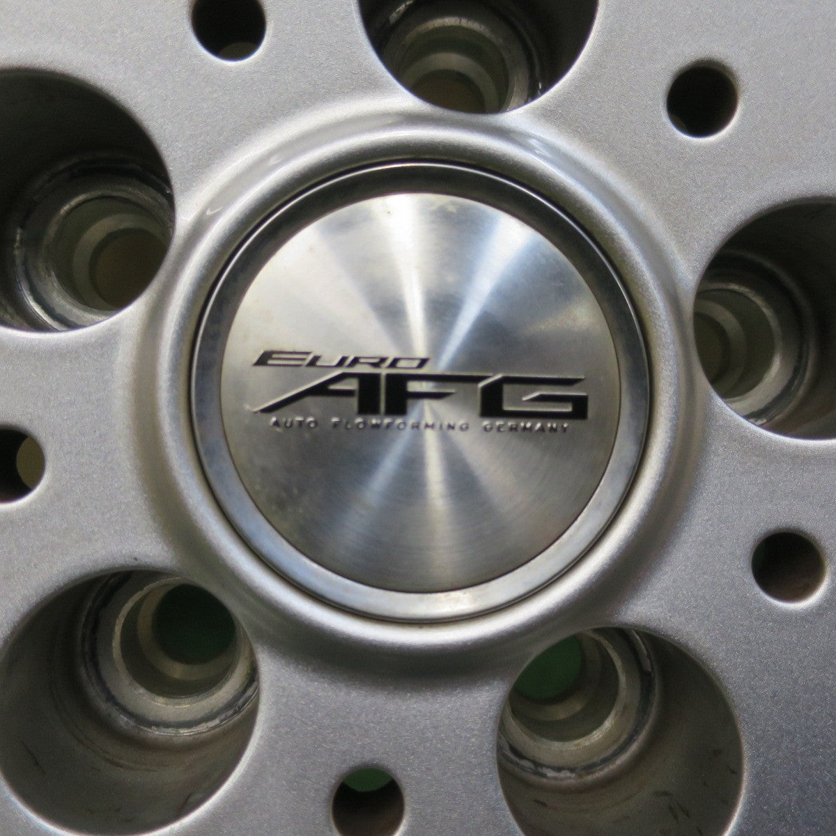 バリ溝！キレイ！9.5分★プジョー 等 EURO AFG 215/55R17 スタッドレス ブリヂストン ブリザック VRX2 ユーロ 17インチ PCD108/5H★5112814イス