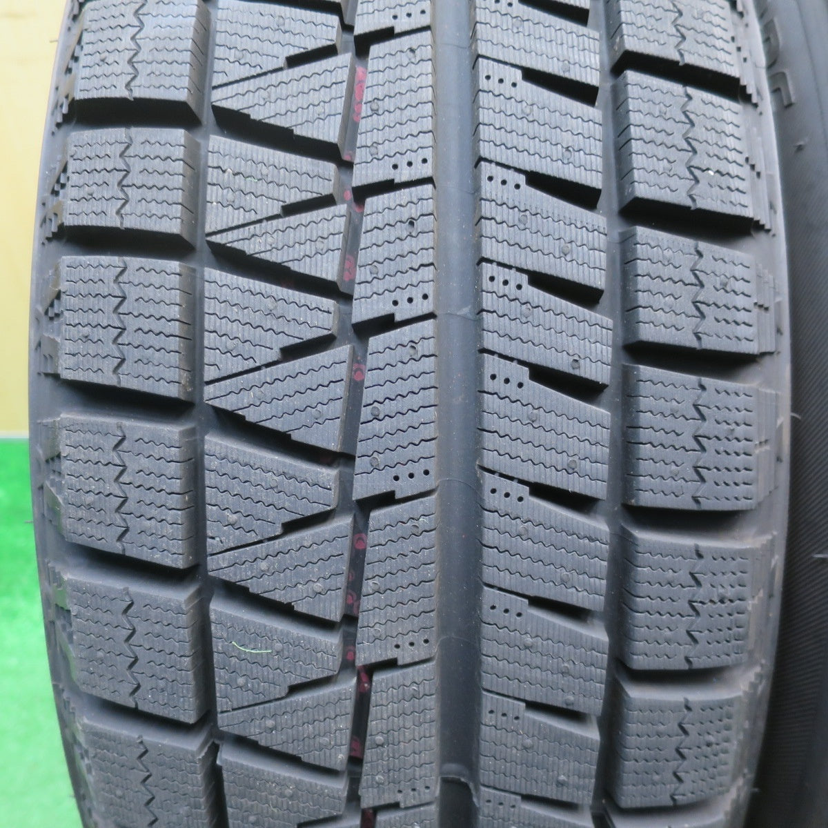 超バリ溝！24年！キレイ！ほぼ10分★スタッドレス 215/60R17 ブリヂストン アイスパートナー2 EuroSpeed MANARAY SPORT ユーロスピード 17インチ PCD114.3/5H★5120403NJス