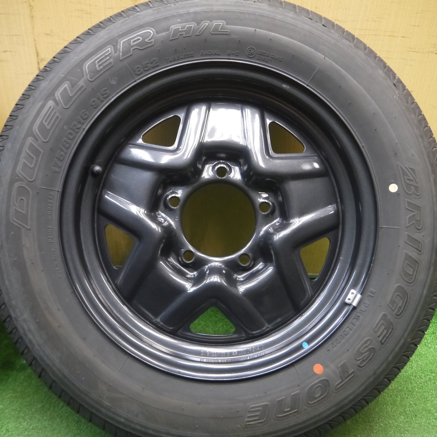 [送料無料] バリ溝！22年！キレイ！9分★スズキ JB64 ジムニー 純正 スチール 175/80R16 ブリヂストン デューラー H/L 852 16インチ PCD139.7/5H★5021212Hノ