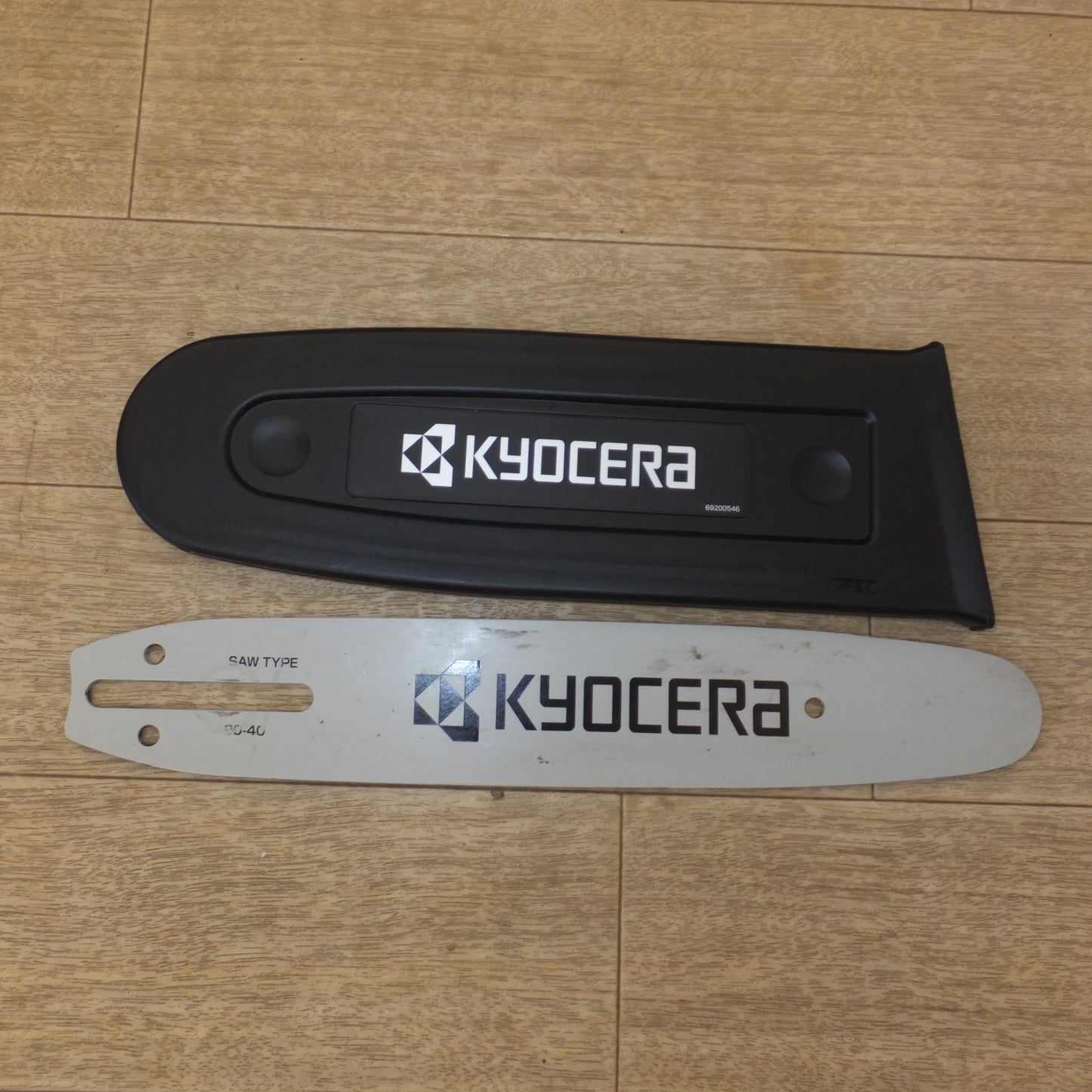 [送料無料] キレイ★京セラ KYOCERA チェンソー CS-2502　100V 50/60Hz★