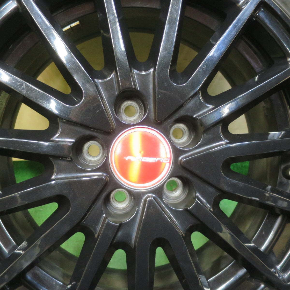 バリ溝！23年！キレイ！9.5分★プリウス 等 195/65R15 スタッドレス ブリヂストン ブリザック VRX2 AIRBERG エアベルグ 15インチ PCD100/5H★6060904イス