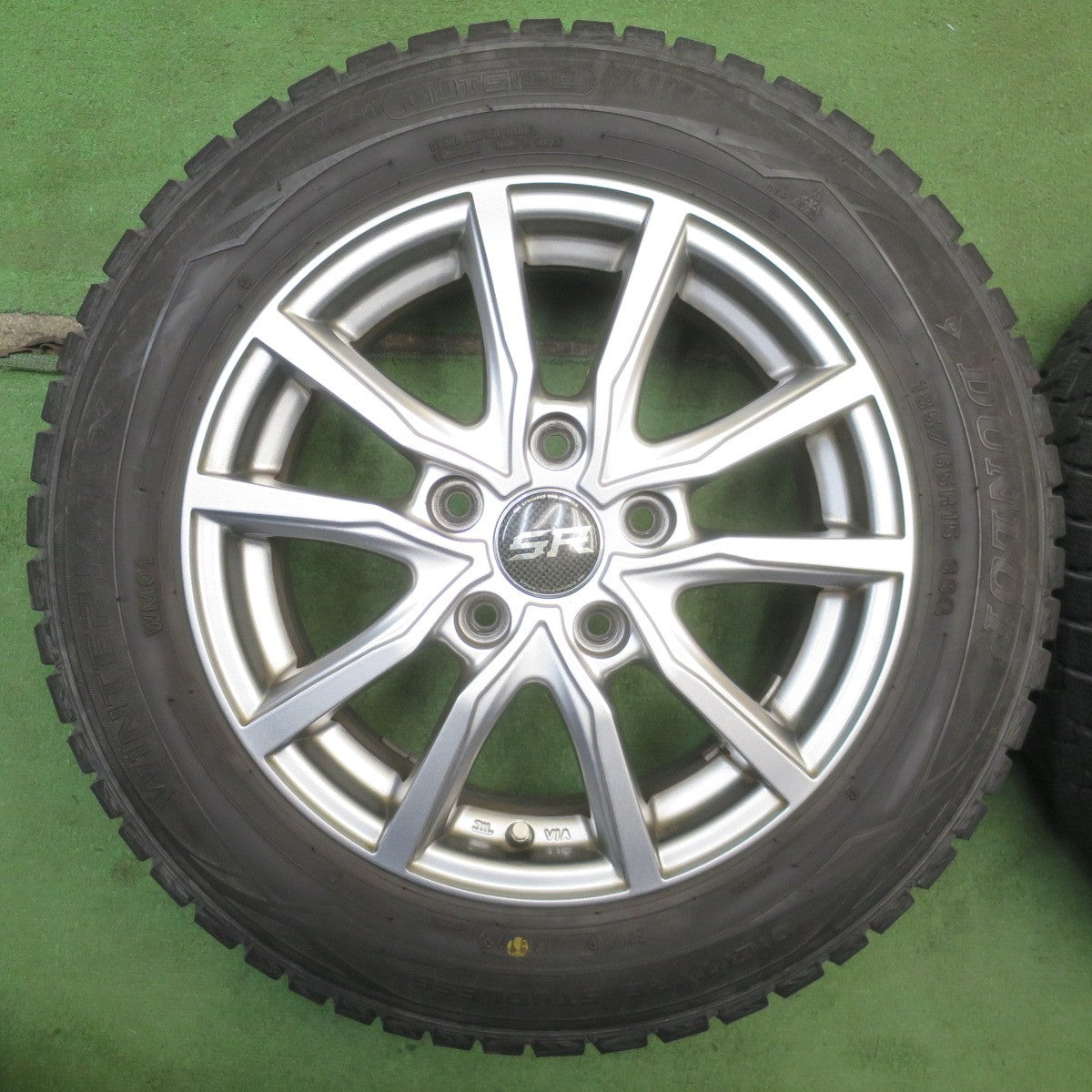 バリ溝！8.5分◎スタッドレス 185/65R15 ダンロップ ウインターマックス WM01 STRANGER ストレンジャー 15インチ PCD114.3/5H◎6062202NJス