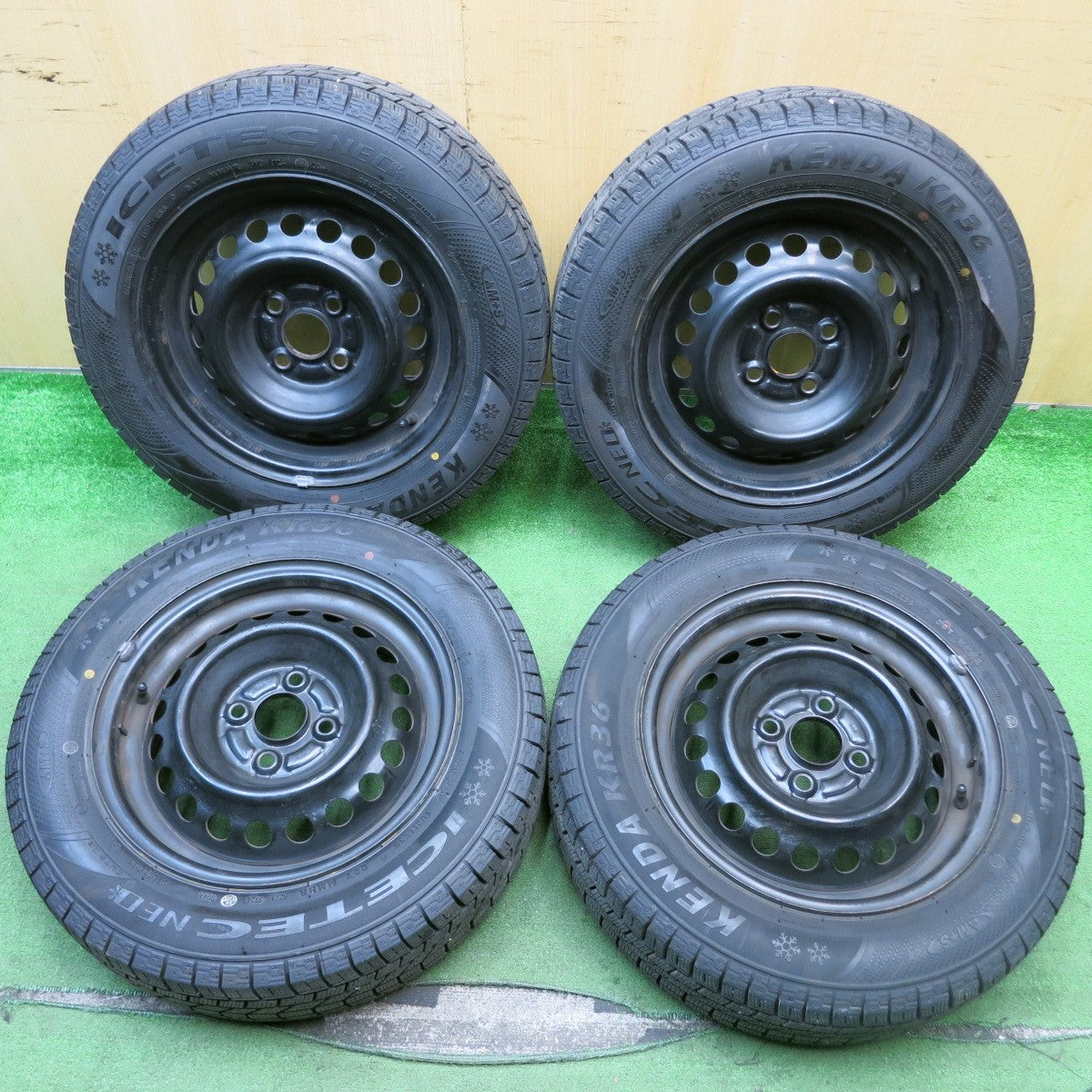 バリ溝！24年！9.5分以上★スタッドレス 175/65R14 ケンダ KR36 アイステック ネオ スチール 14インチ PCD100/4H★5062806HAス