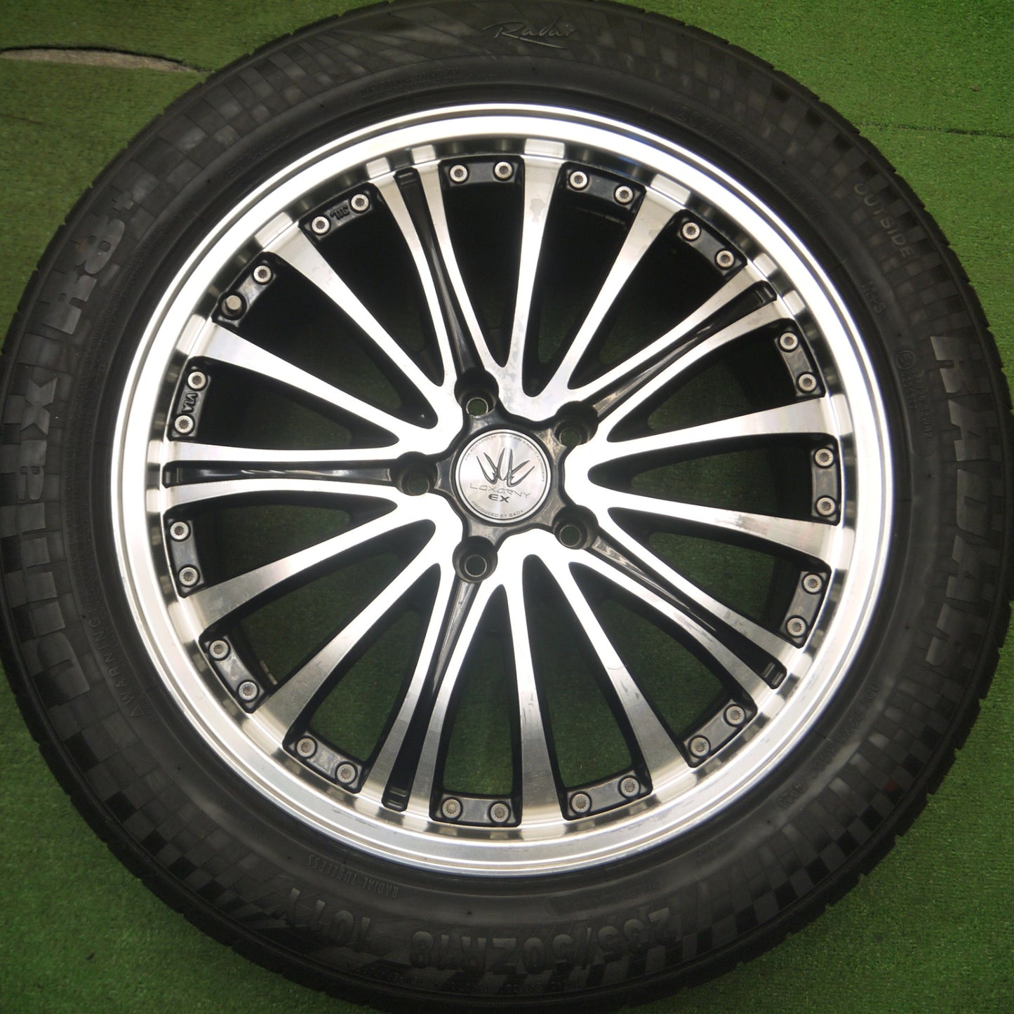 [送料無料] バリ溝！23年！9.5分以上★LOXARNY EX BADX 235/50R18 レーダー Dimax R8+ ロクサーニ 18インチ PCD114.3/5H★5020715Hノ