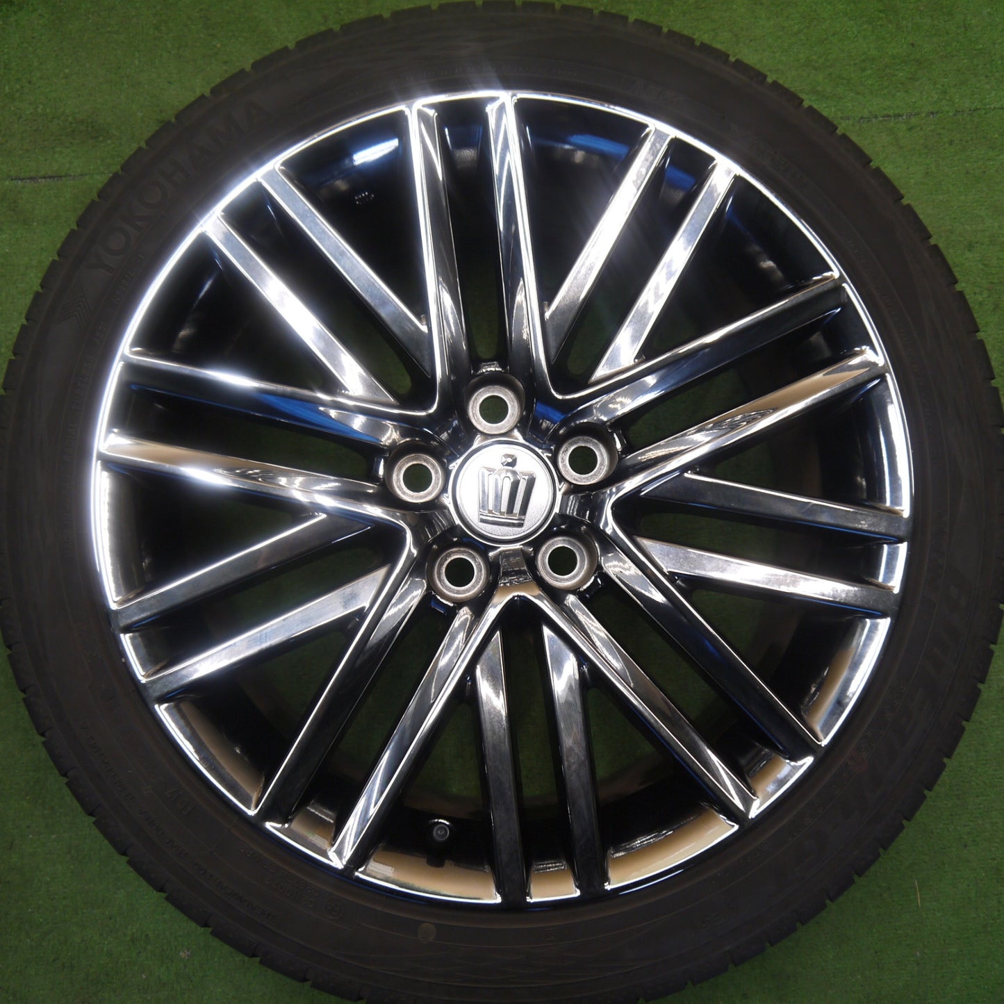 キレイ★トヨタ 210系 クラウン アスリート 純正 225/45R18 ヨコハマ BluEarth-GT AE51 ブルーアース 18インチ PCD114.3/5H★6041501Hノ