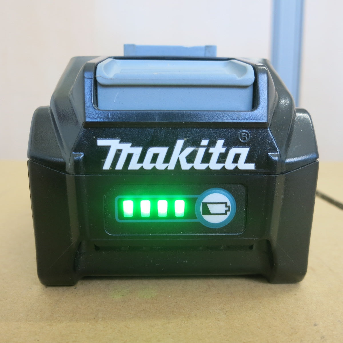 [送料無料] ◆マキタ リチウム イオン バッテリー BL4040 電動 工具 バッテリー のみ Li-Ion 40V DC40V(max) 4.0Ah 144Wh Makita◆